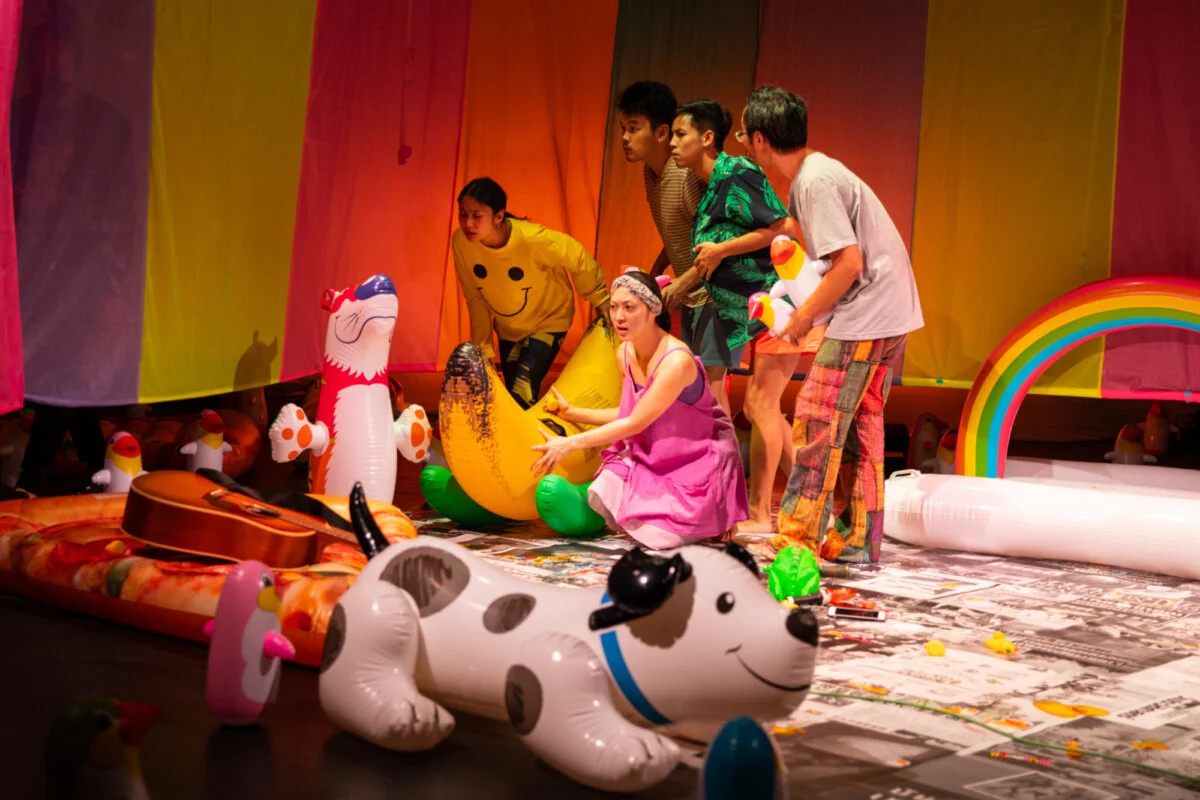 Wichaya Artamat / For What Theatre สี่วันในเดือนกันยา FOUR DAYS IN SEPTEMBER (THE MISSING COMRADE)