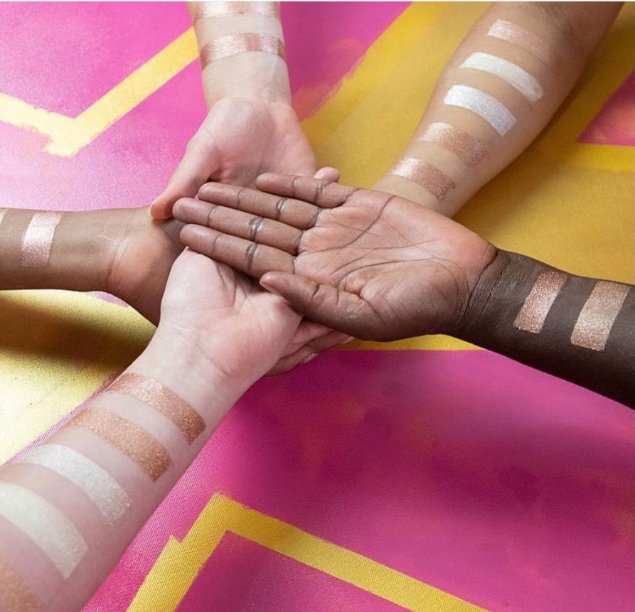 Beauty was never meant to fit into one standard.

Ruv&egrave; Cosmetics was created with a simple belief: everyone deserves to feel seen, celebrated, and represented.

Because when beauty embraces every skin tone, every story, and every identity, we 