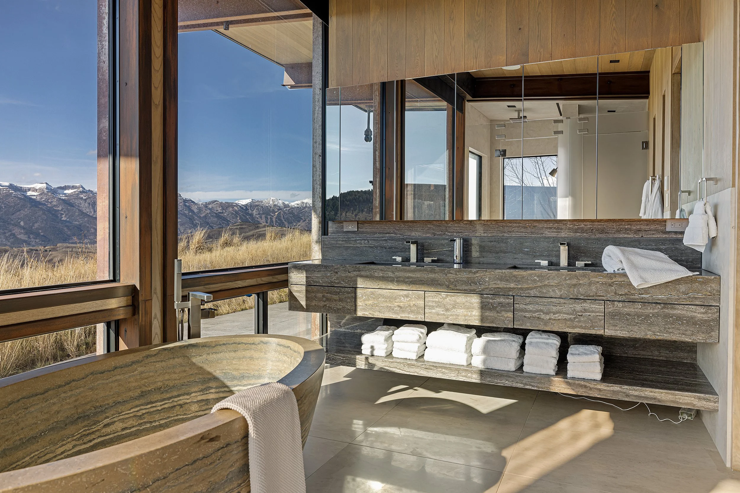 Ward_Blake_Architects_Ridge_52_Residence_Primary_Bathroom_Mountain_Views.jpg