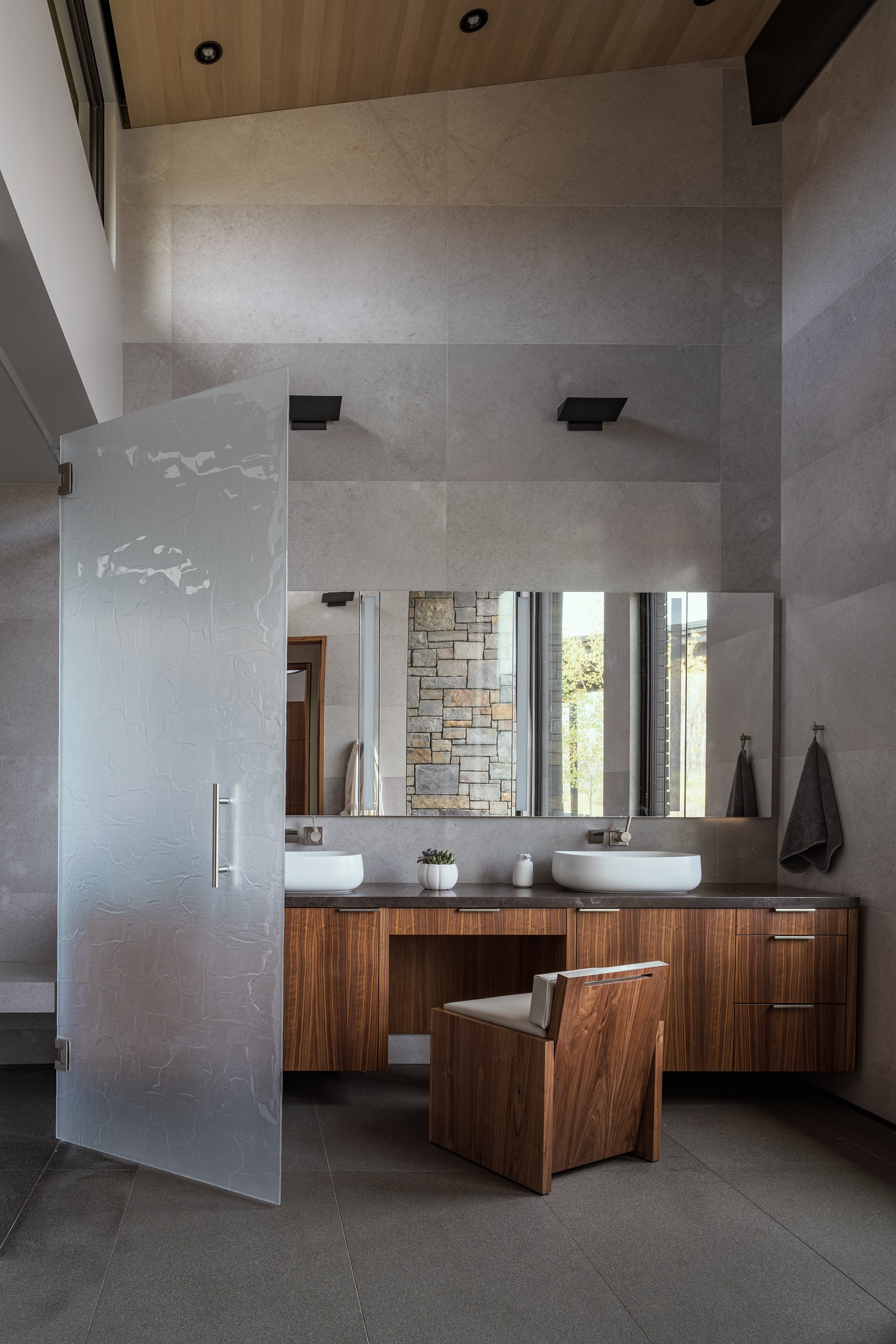 Ward_Blake_Architects_ChaChe_Residence_Interior_Primary_Bathroom.jpg