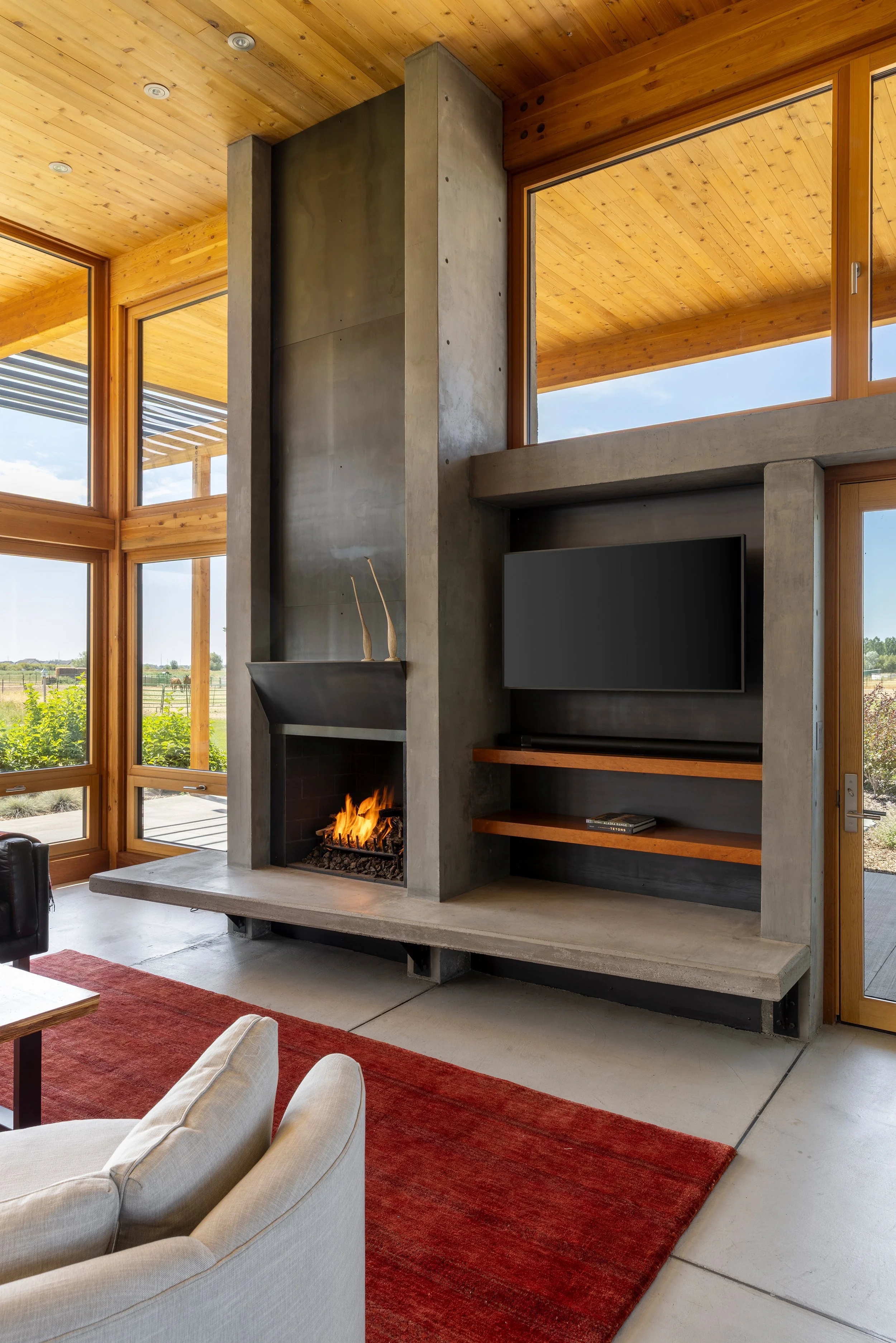 Ward_Blake_Architects_Hay_Shed_Residence_Interior_Fireplace_Detail.jpg