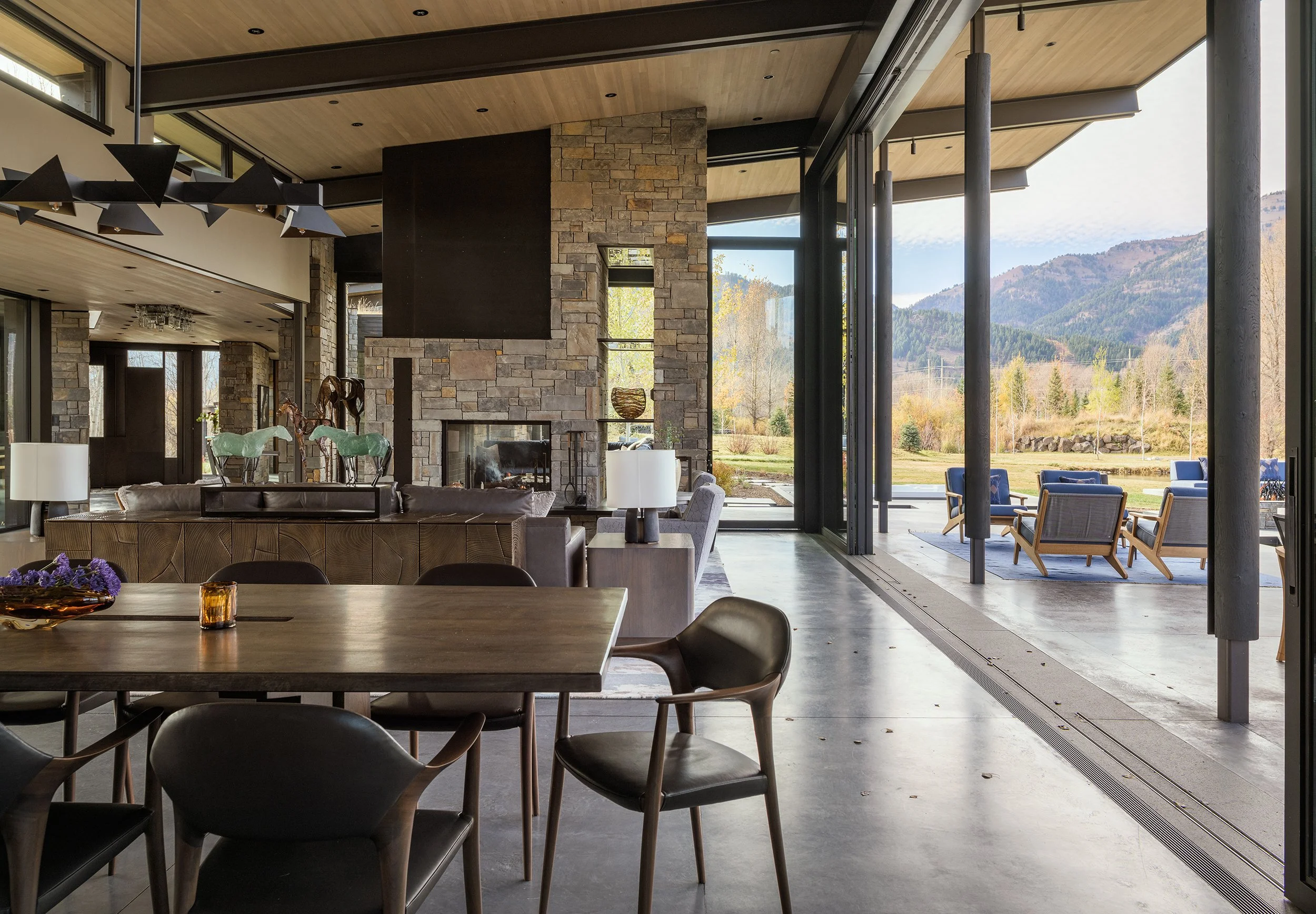 Ward_Blake_Architects_ChaChe_Residence_Interior_Exterior_Kitchen_Dining_Living_Area_Patio_Concrete_Stone_Detail.jpg