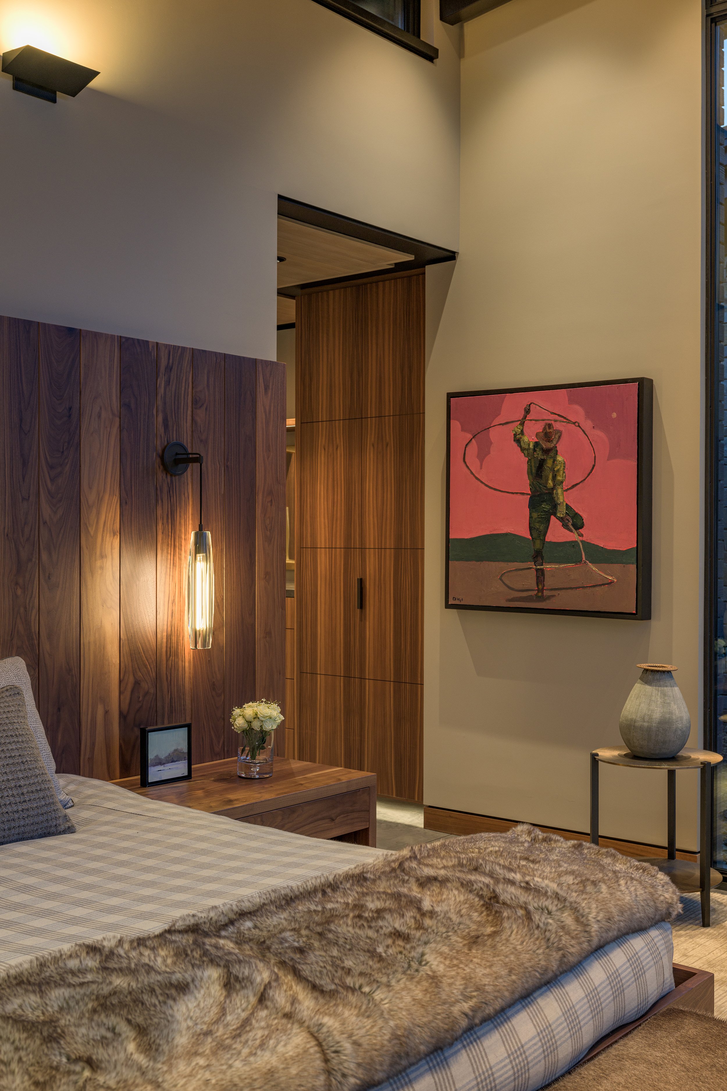 Ward_Blake_Architects_ChaChe_Residence_Interior_Guest_Suite_Detail_Western_Art.jpg