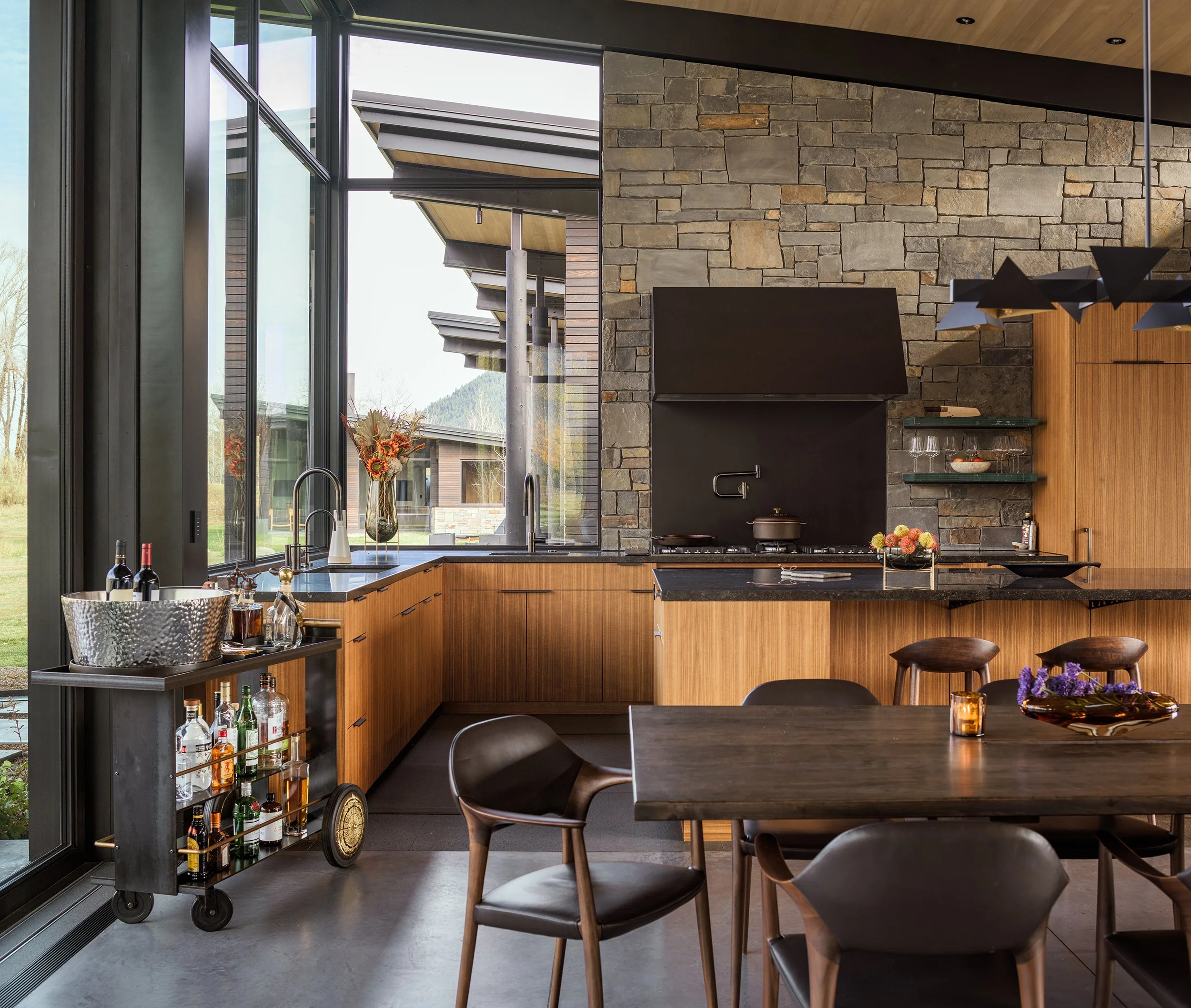 Ward_Blake_Architects_ChaChe_Residence_Interior_Kitchen_Dining_Nook_Detail_Stone_Concrete_Wood.jpg