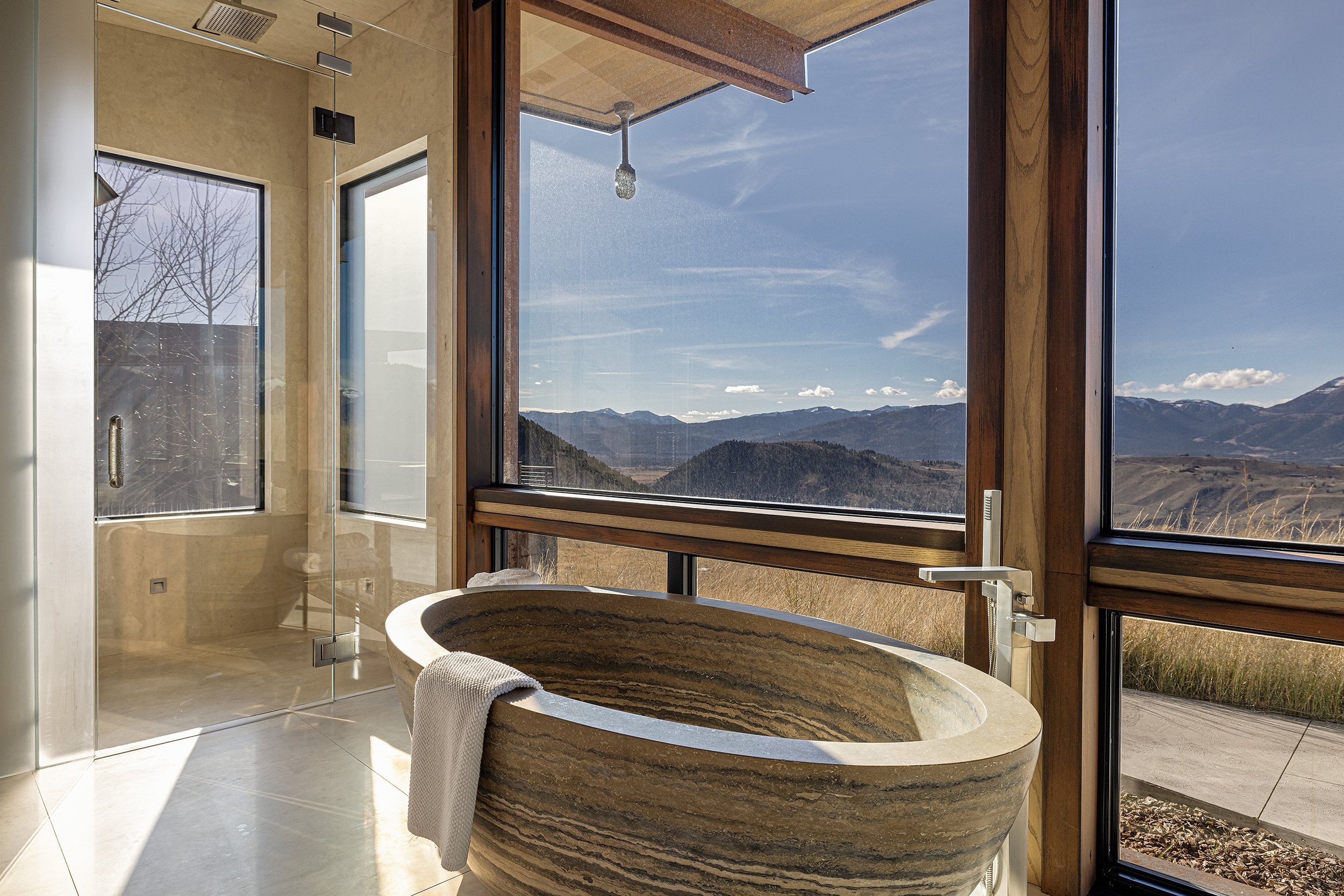 Ward_Blake_Architects_Ridge_52_Residence_Interior_Primary_Bathroom_Soaker_Tub_Rain_Shower.jpg