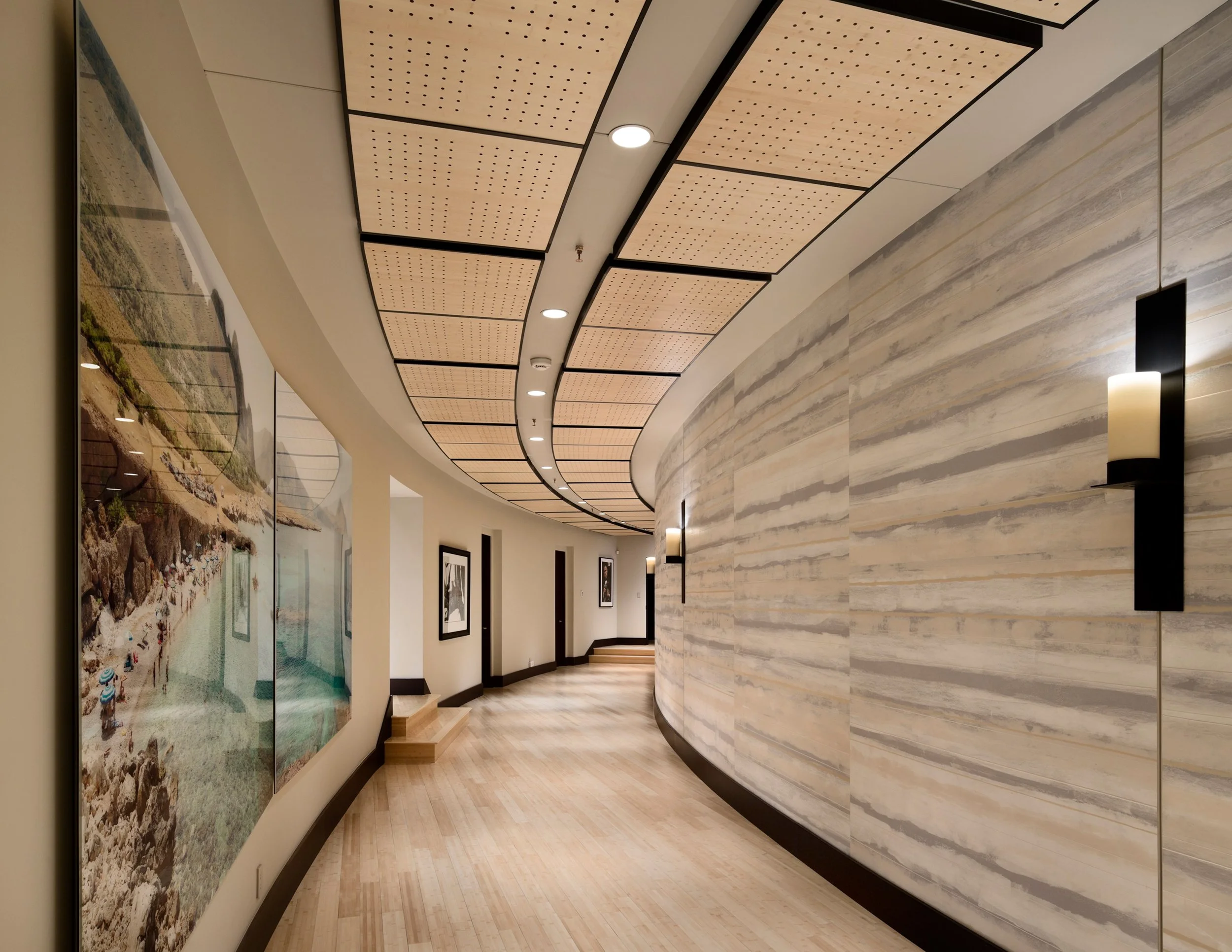 Green_Knoll_Residence_Luxury_Custom_Modern_Homes_Hallway_Ceiling_Detail.jpg