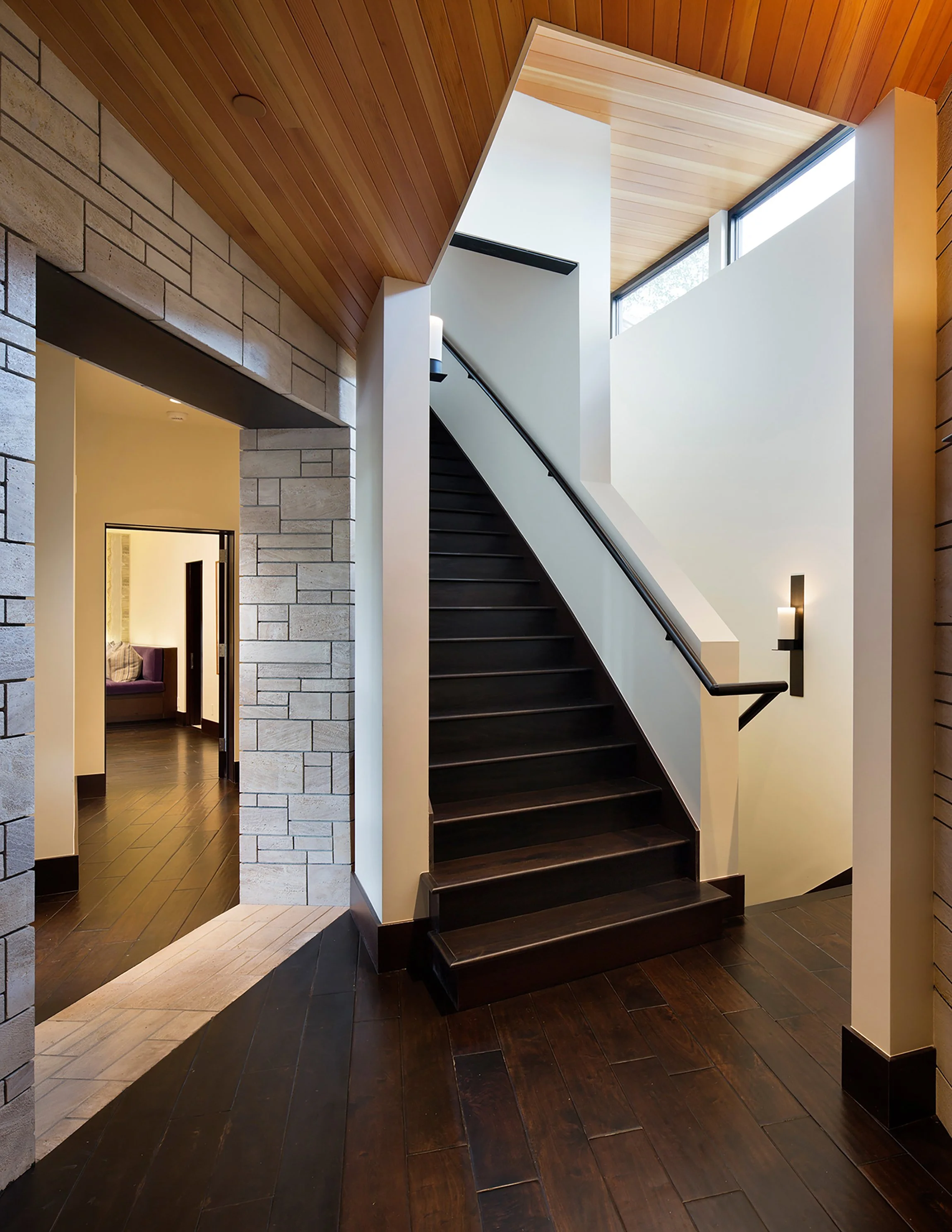 Green_Knoll_Residence_Luxury_Custom_Modern_Homes_Stairs.jpg