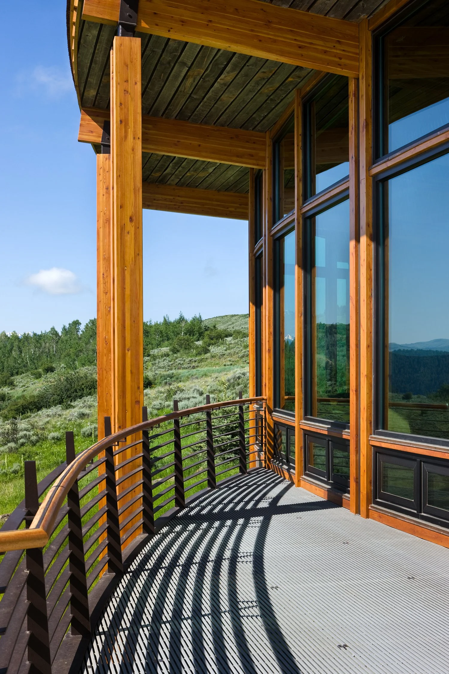 Ward_Blake_Architects_Landes_Residence_Exterior_Patio_Railing_Detail.jpg