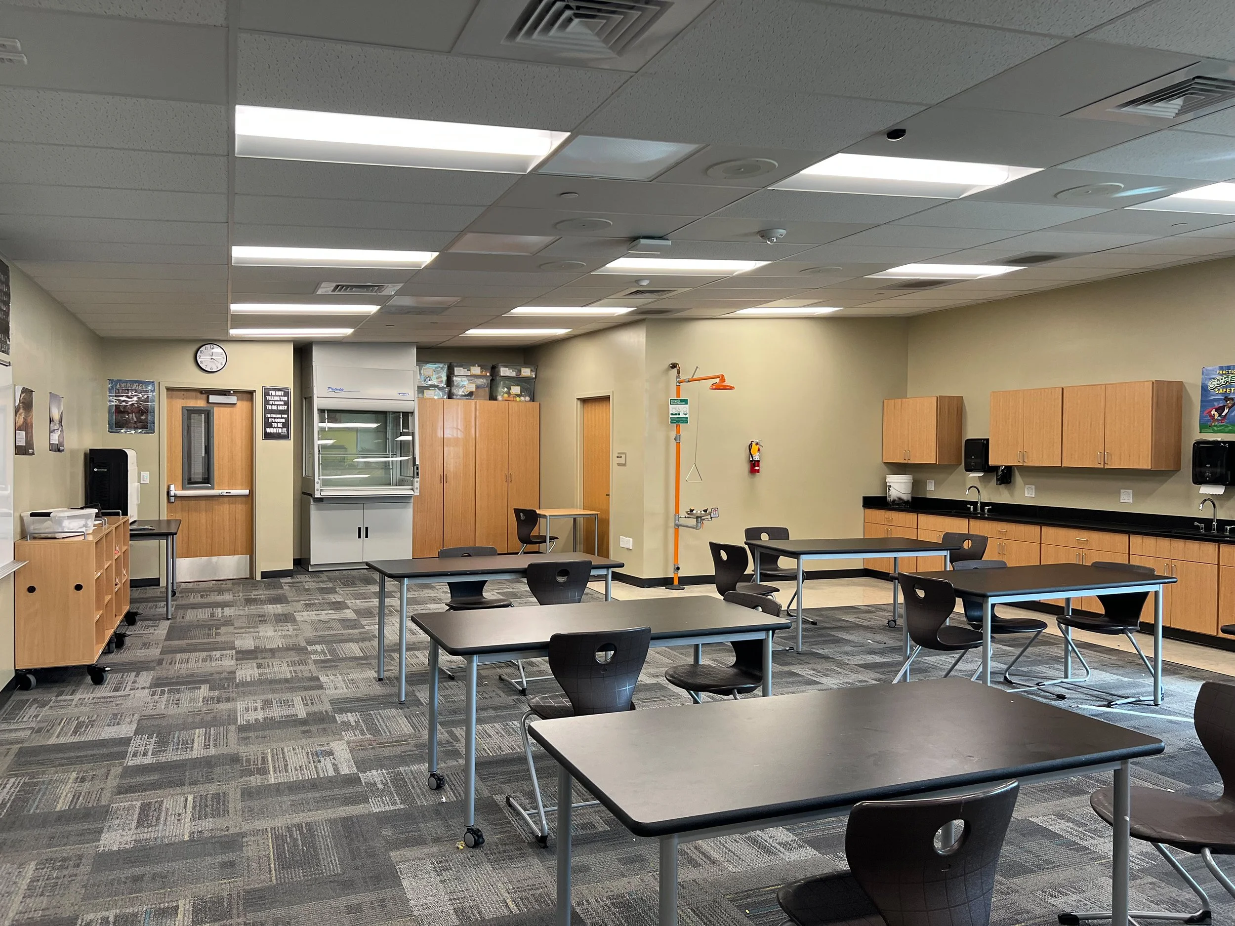 Ward_Blake_Architects_Fort_Washakie_K-8_Interior_Teachers_Lounge_2.jpg