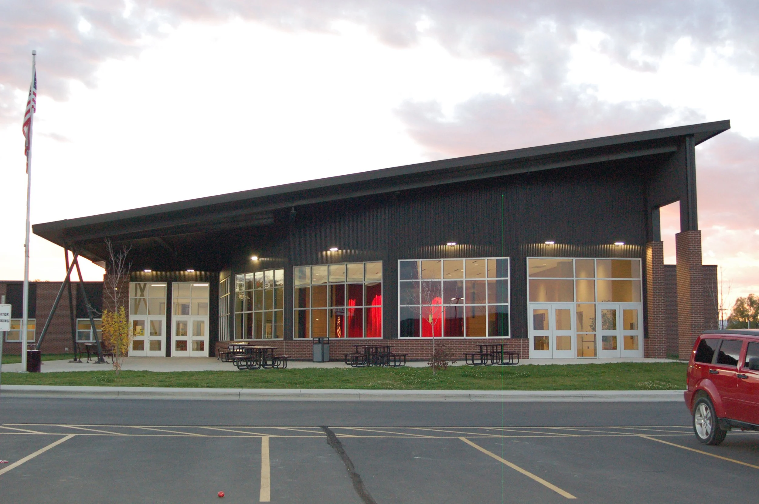 Ward_Blake_Architects_Fort_Washakie_High_School_Exterior_Entry_Twilight_2.jpg