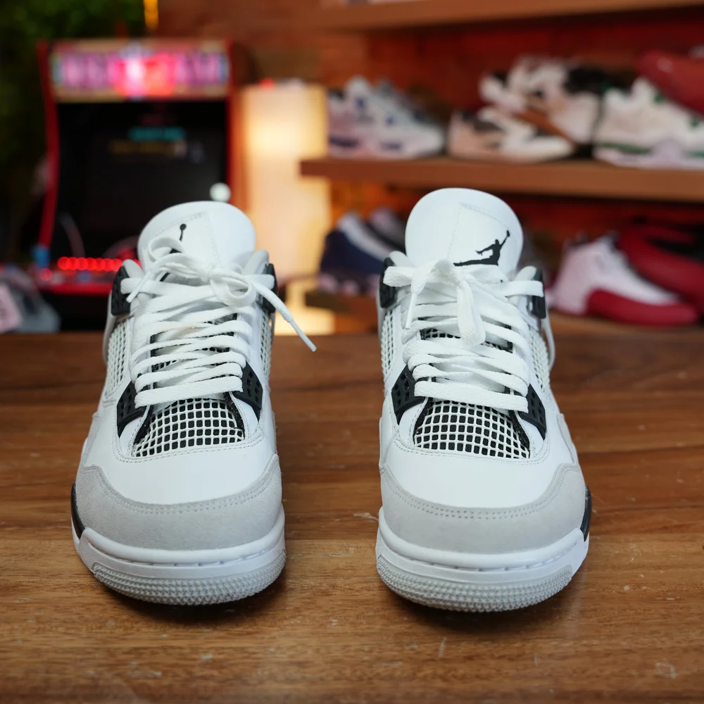 Jordan 4 Military Black — 2WILD's Closet