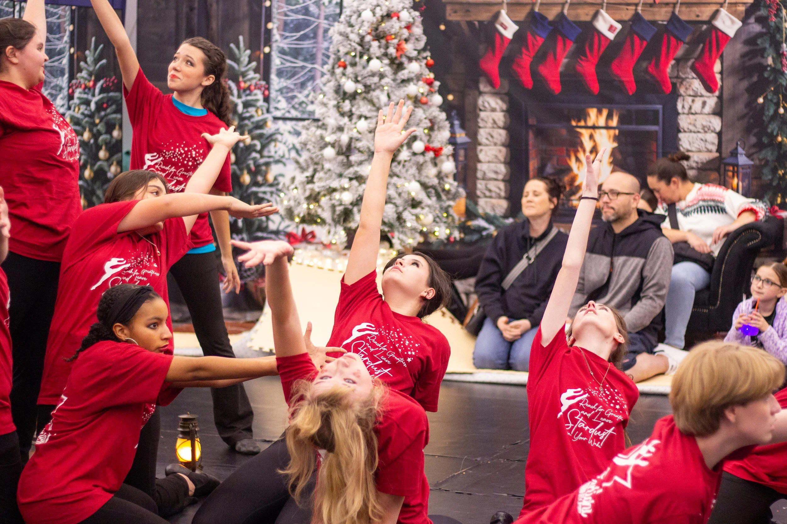 STARLIGHT_HOLIDAY_FEST_JGPHOTO_DEC21-038.jpg