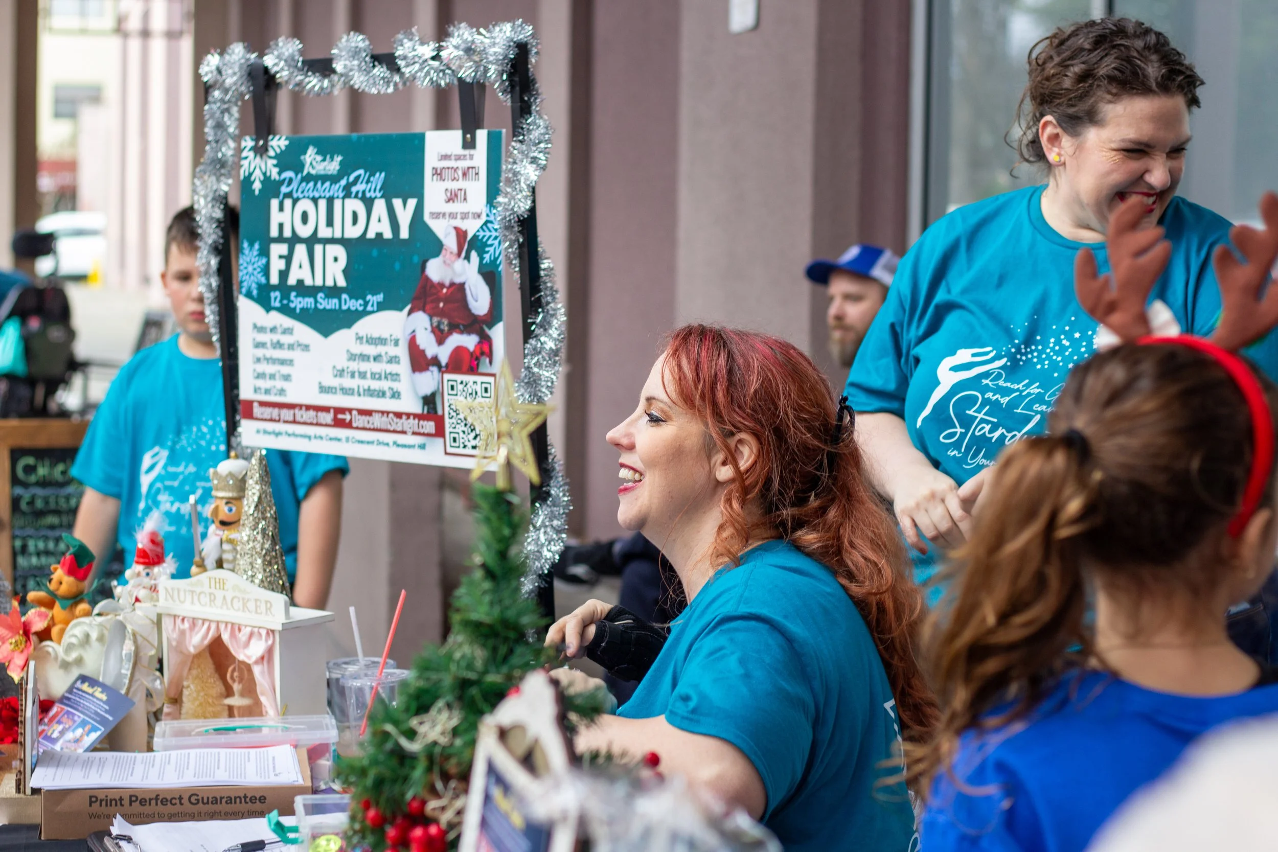 STARLIGHT_HOLIDAY_FEST_JGPHOTO_DEC21-275.jpg