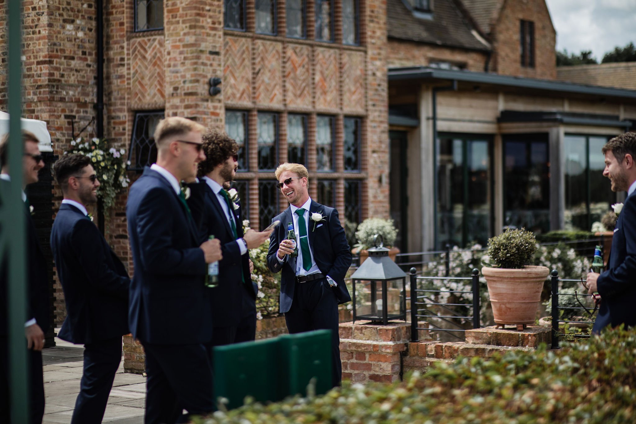 Timeless- authentic-wedding-photography-luxuryfeel-theoldhallely16.jpg