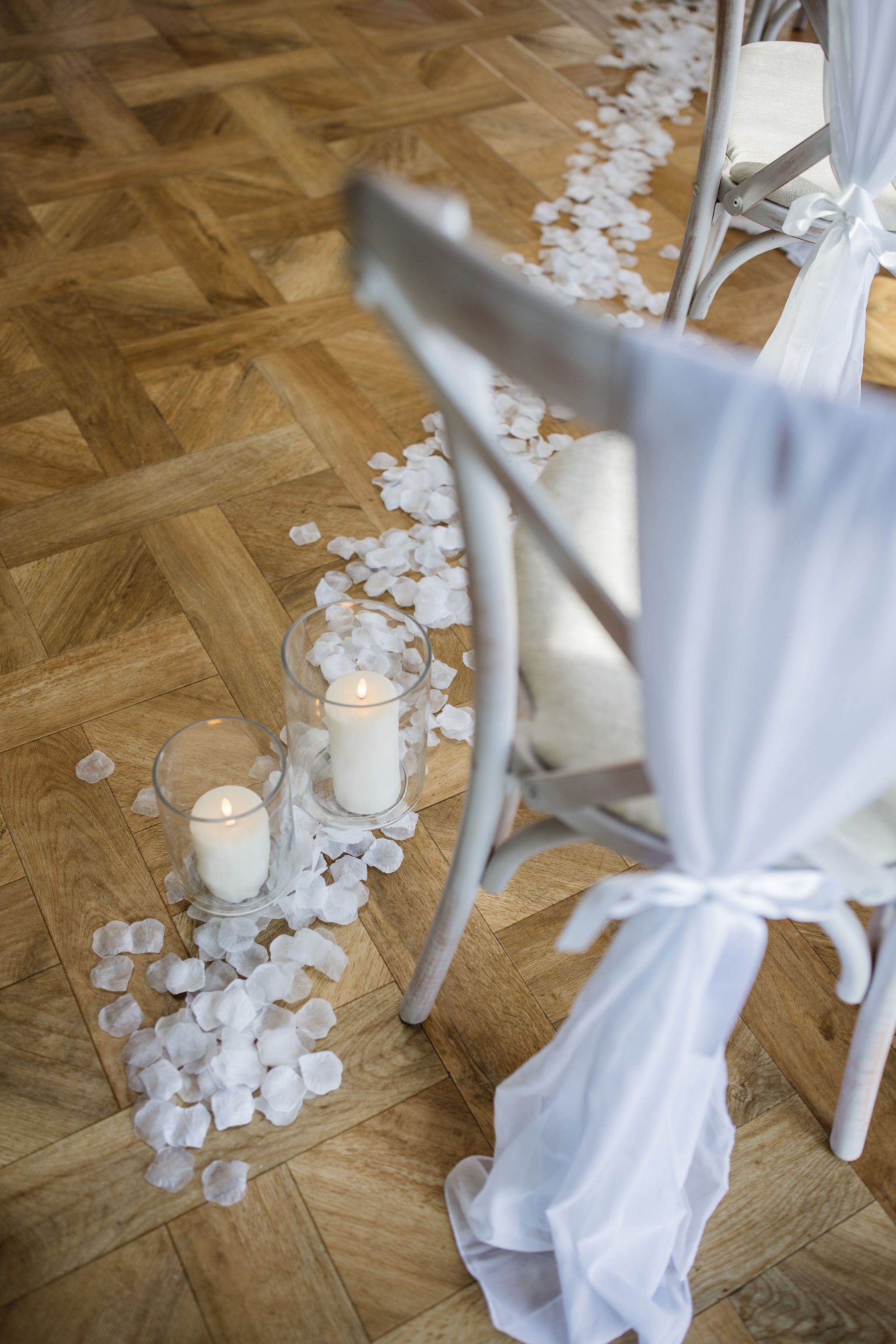 Timeless- authentic-wedding-photography-luxuryfeel-theoldhallely27.jpg