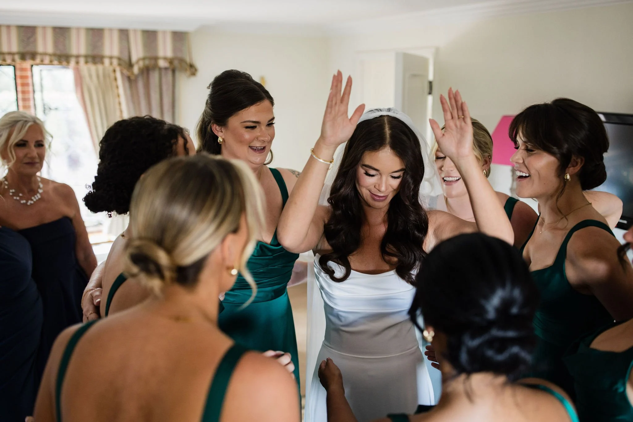 Timeless- authentic-wedding-photography-luxuryfeel-theoldhallely39.jpg