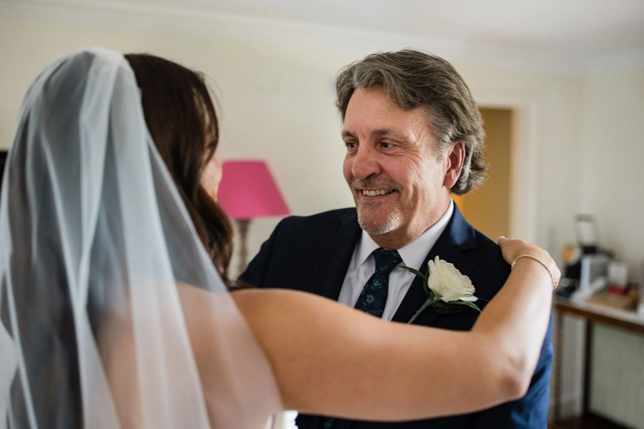 Timeless- authentic-wedding-photography-luxuryfeel-theoldhallely42.jpg