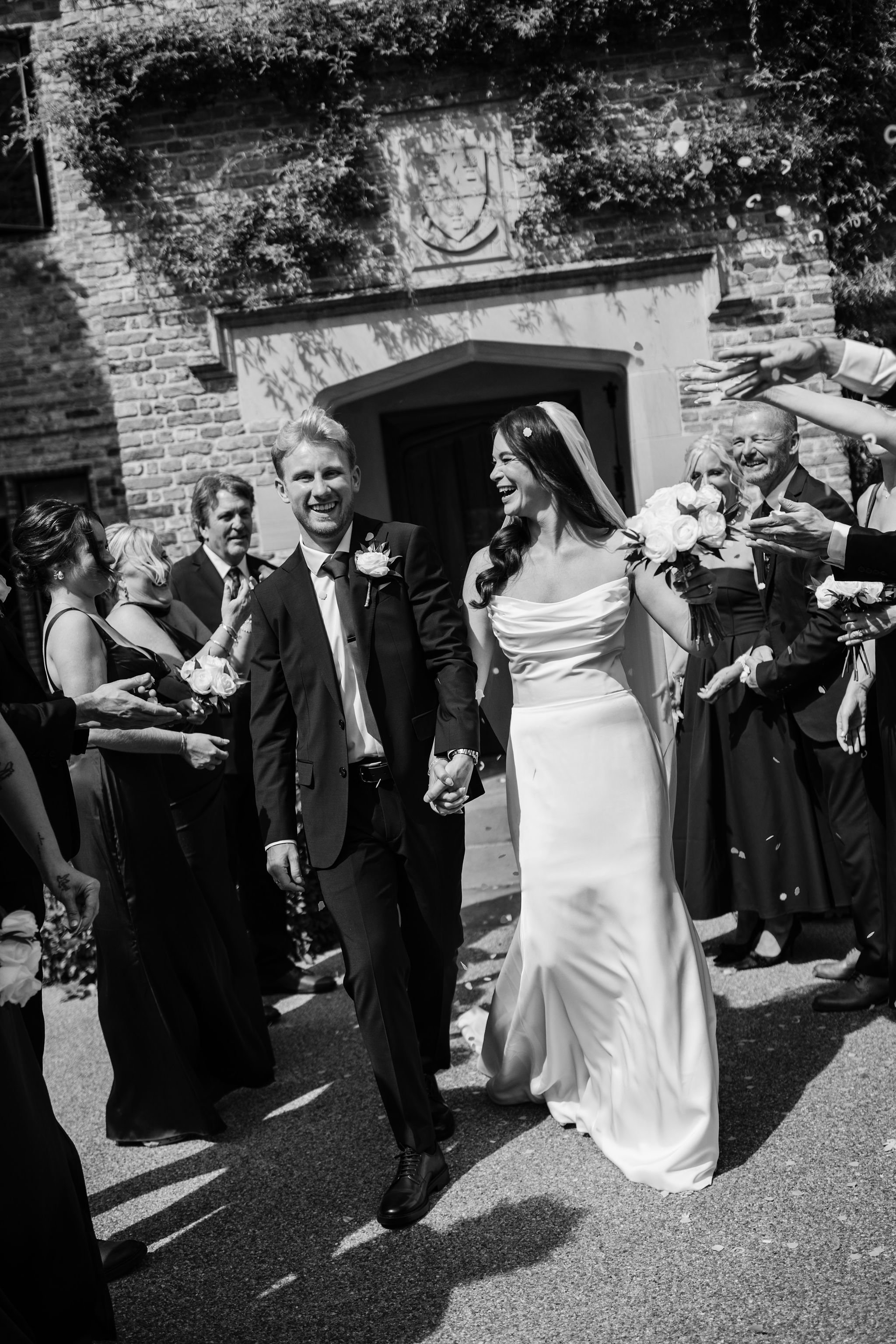 Timeless- authentic-wedding-photography-luxuryfeel-theoldhallely68.jpg