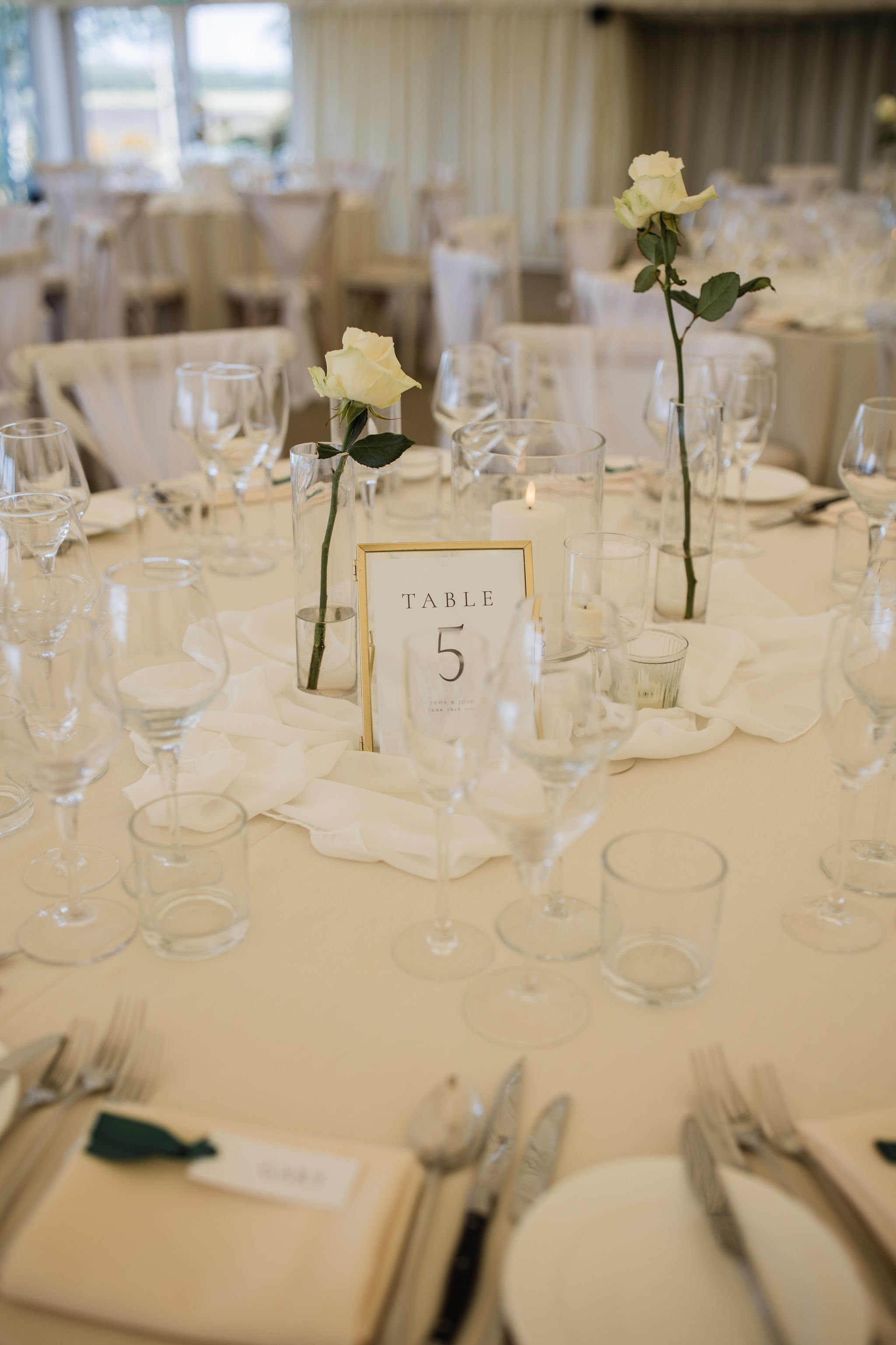 Timeless- authentic-wedding-photography-luxuryfeel-theoldhallely73.jpg