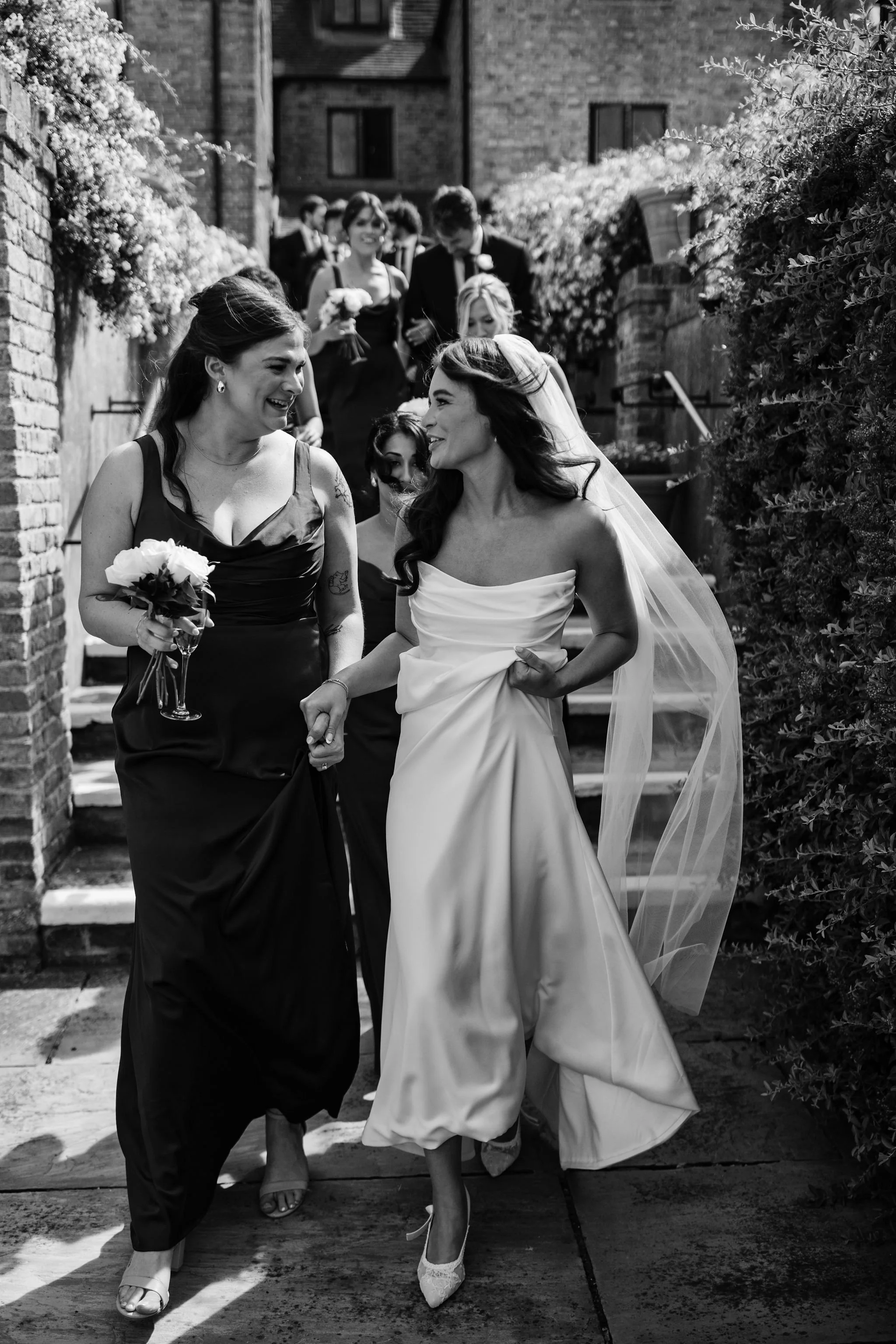 Timeless- authentic-wedding-photography-luxuryfeel-theoldhallely75.jpg