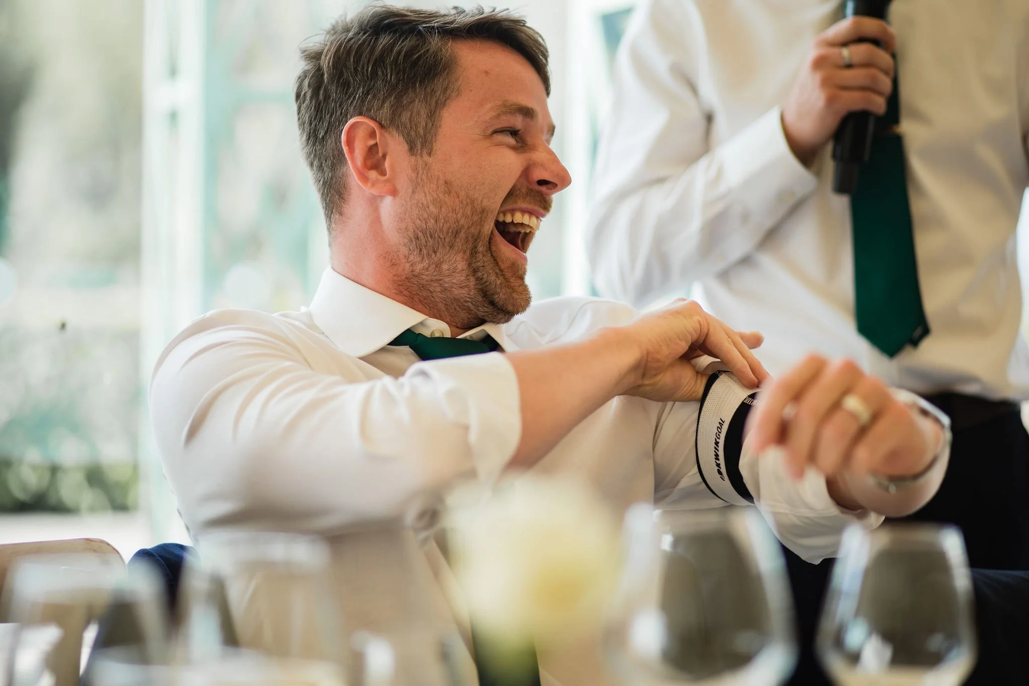 Timeless- authentic-wedding-photography-luxuryfeel-theoldhallely102.jpg