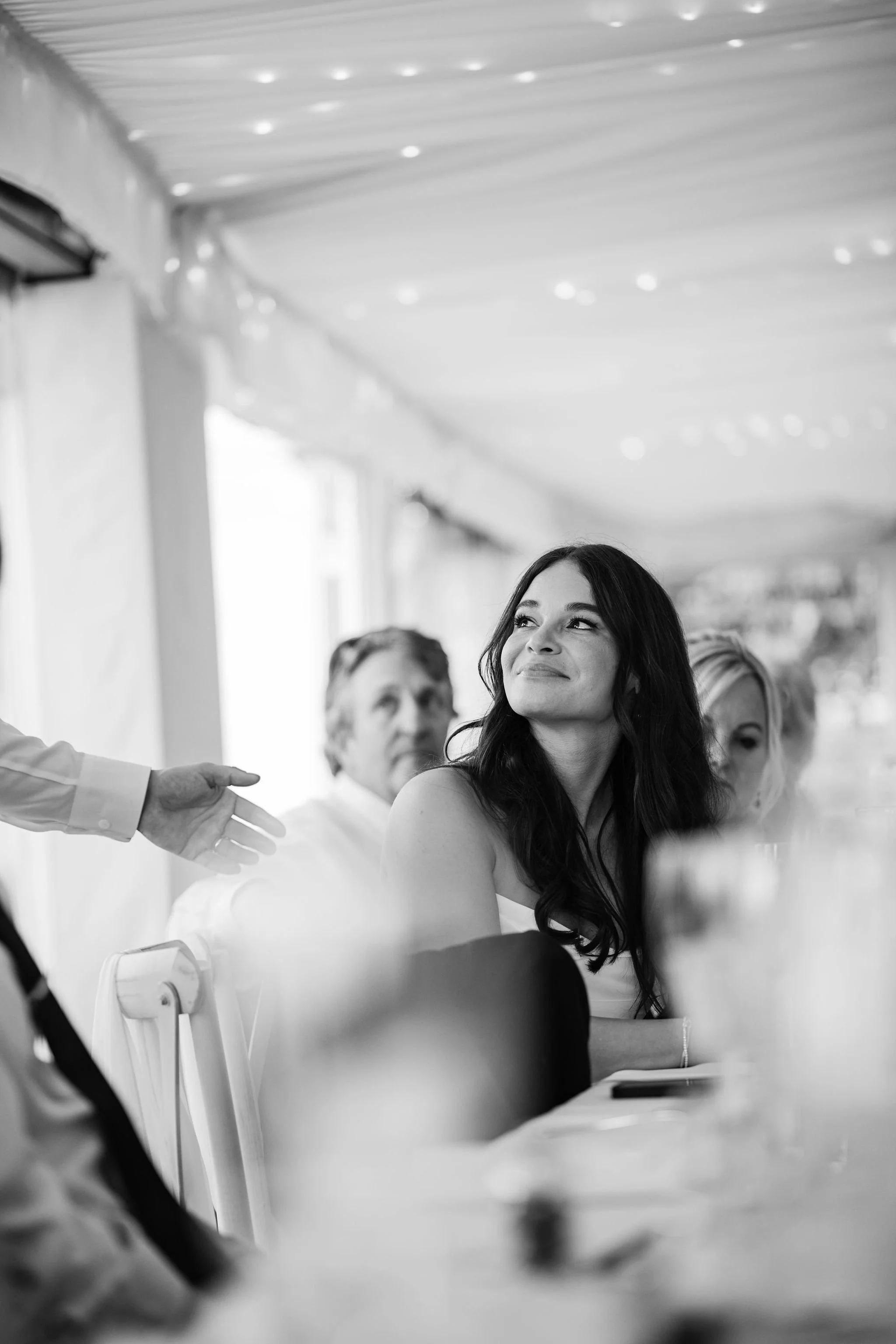 Timeless- authentic-wedding-photography-luxuryfeel-theoldhallely108.jpg