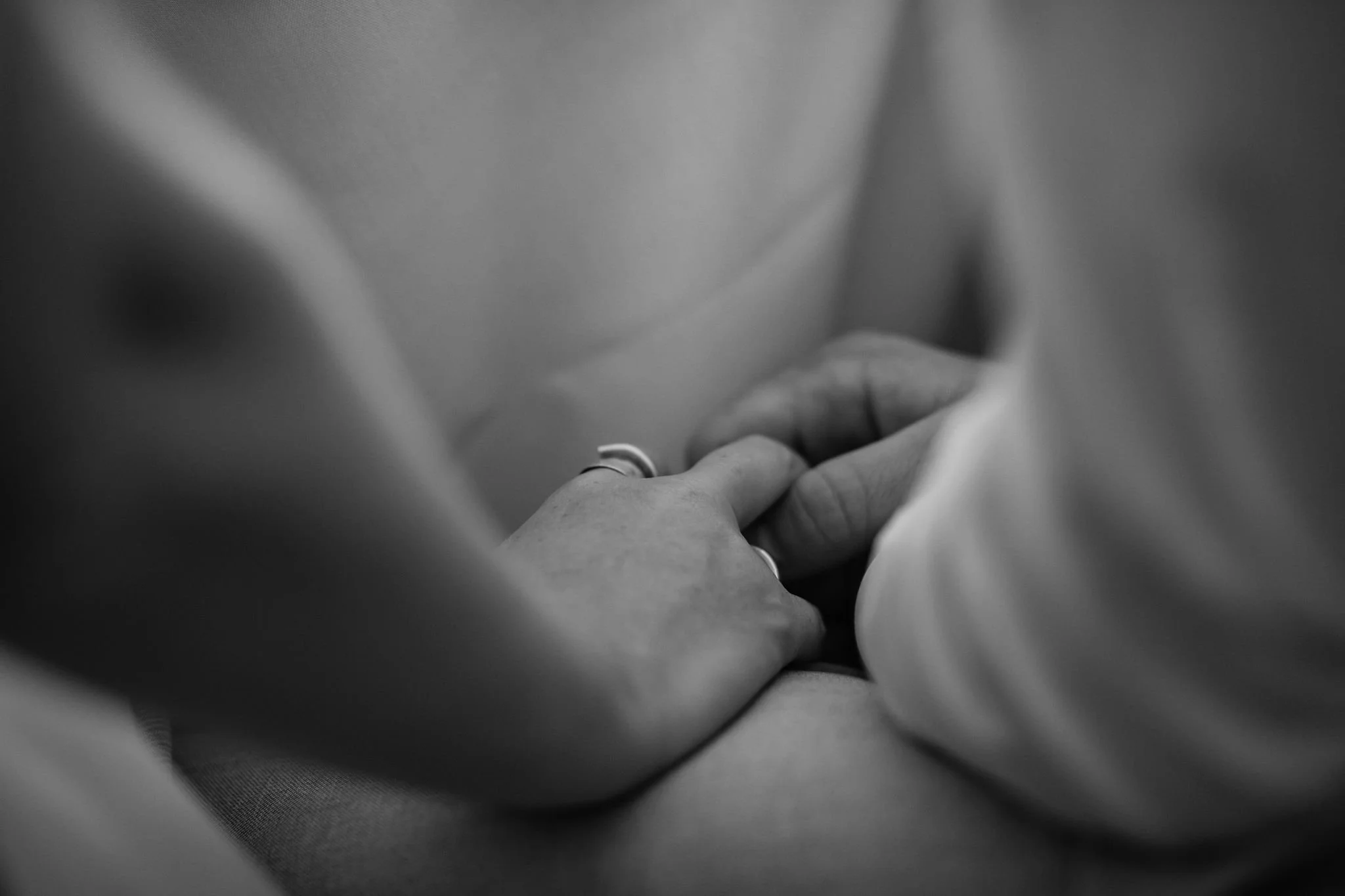 Timeless- authentic-wedding-photography-luxuryfeel-theoldhallely113.jpg