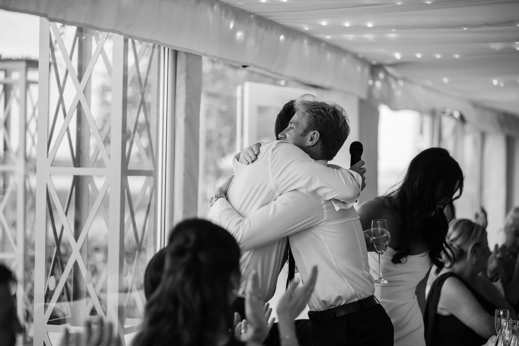 Timeless- authentic-wedding-photography-luxuryfeel-theoldhallely114.jpg