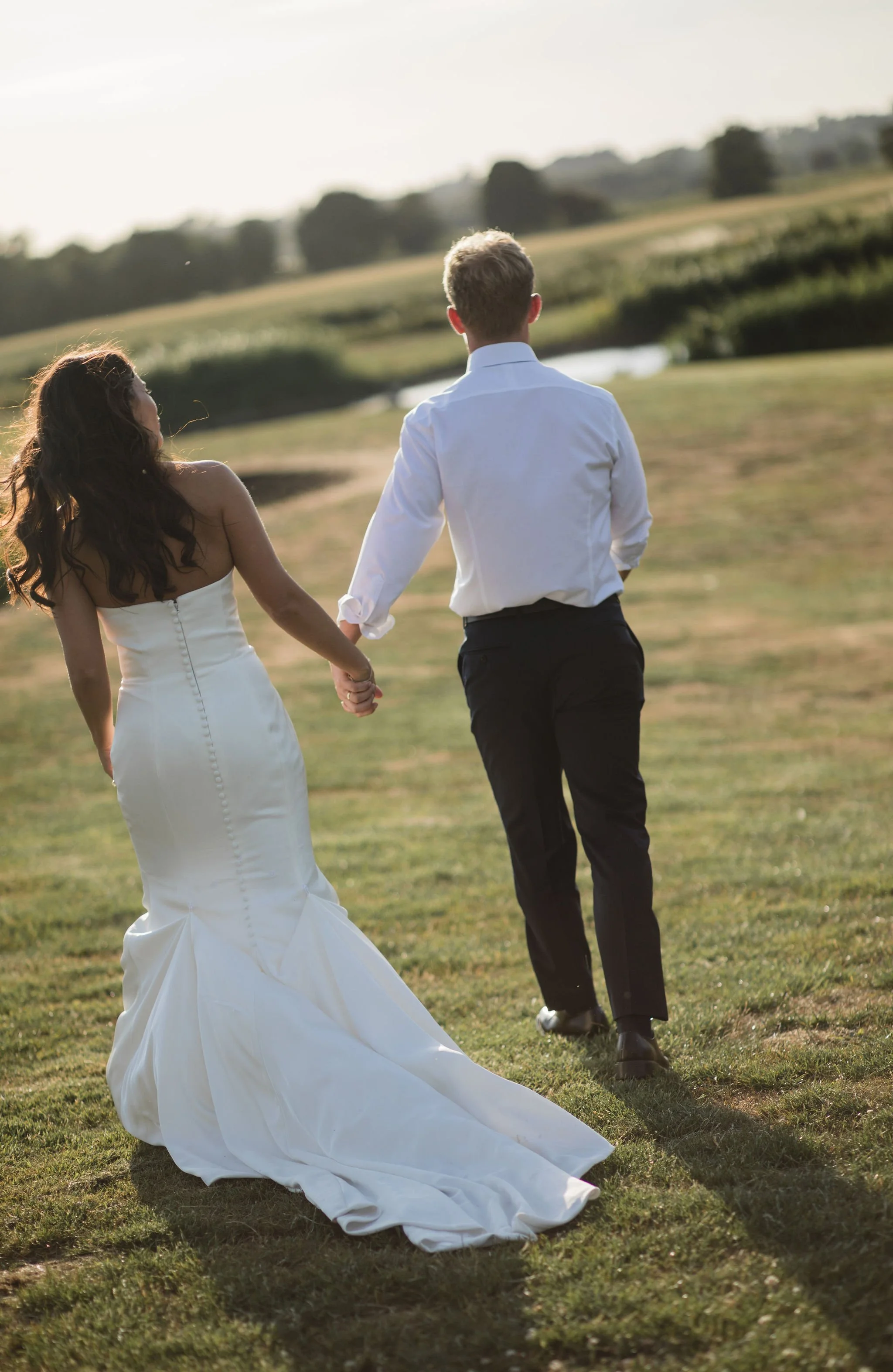 Timeless- authentic-wedding-photography-luxuryfeel-theoldhallely131.jpg