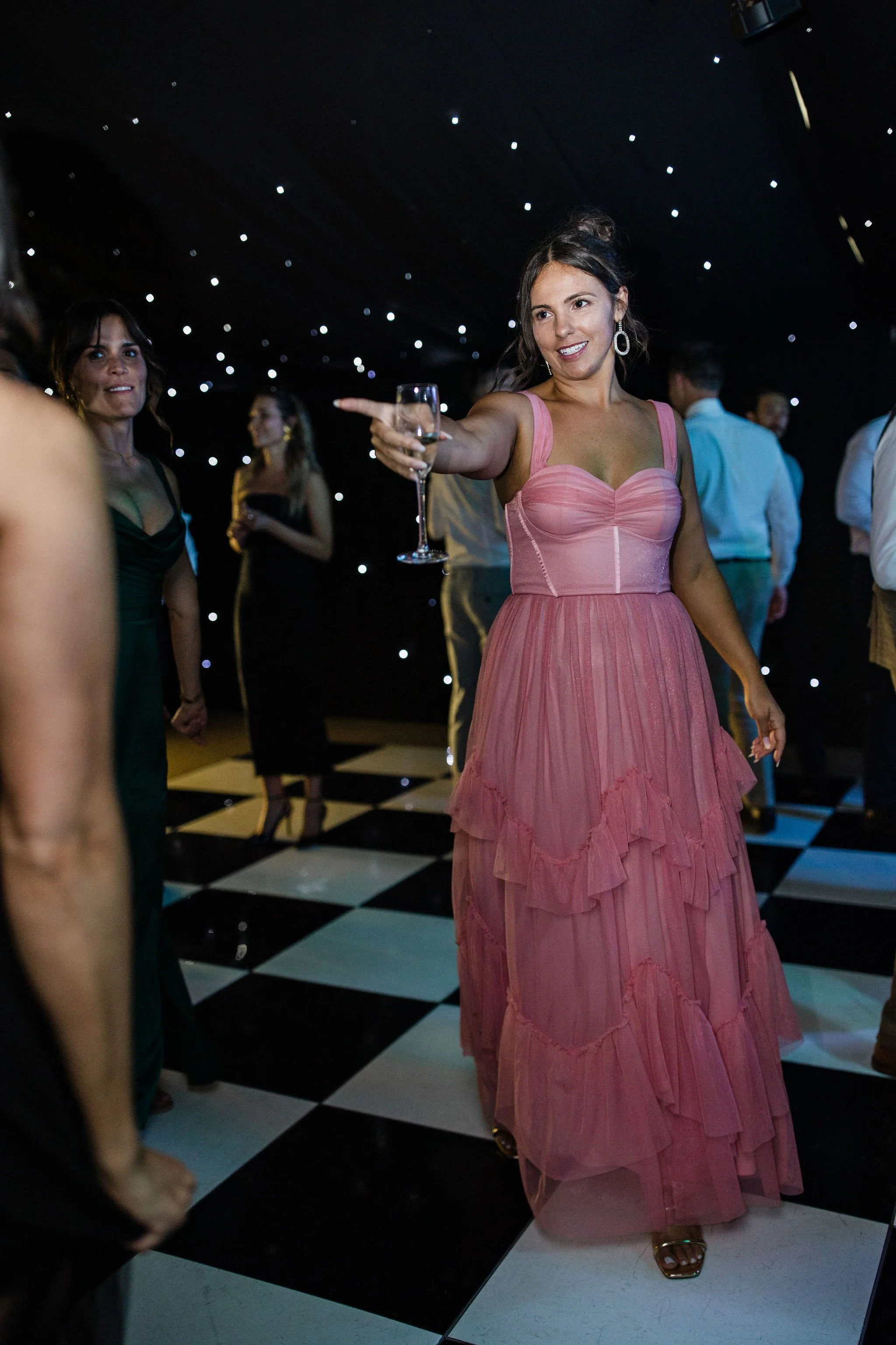 Timeless- authentic-wedding-photography-luxuryfeel-theoldhallely146.jpg