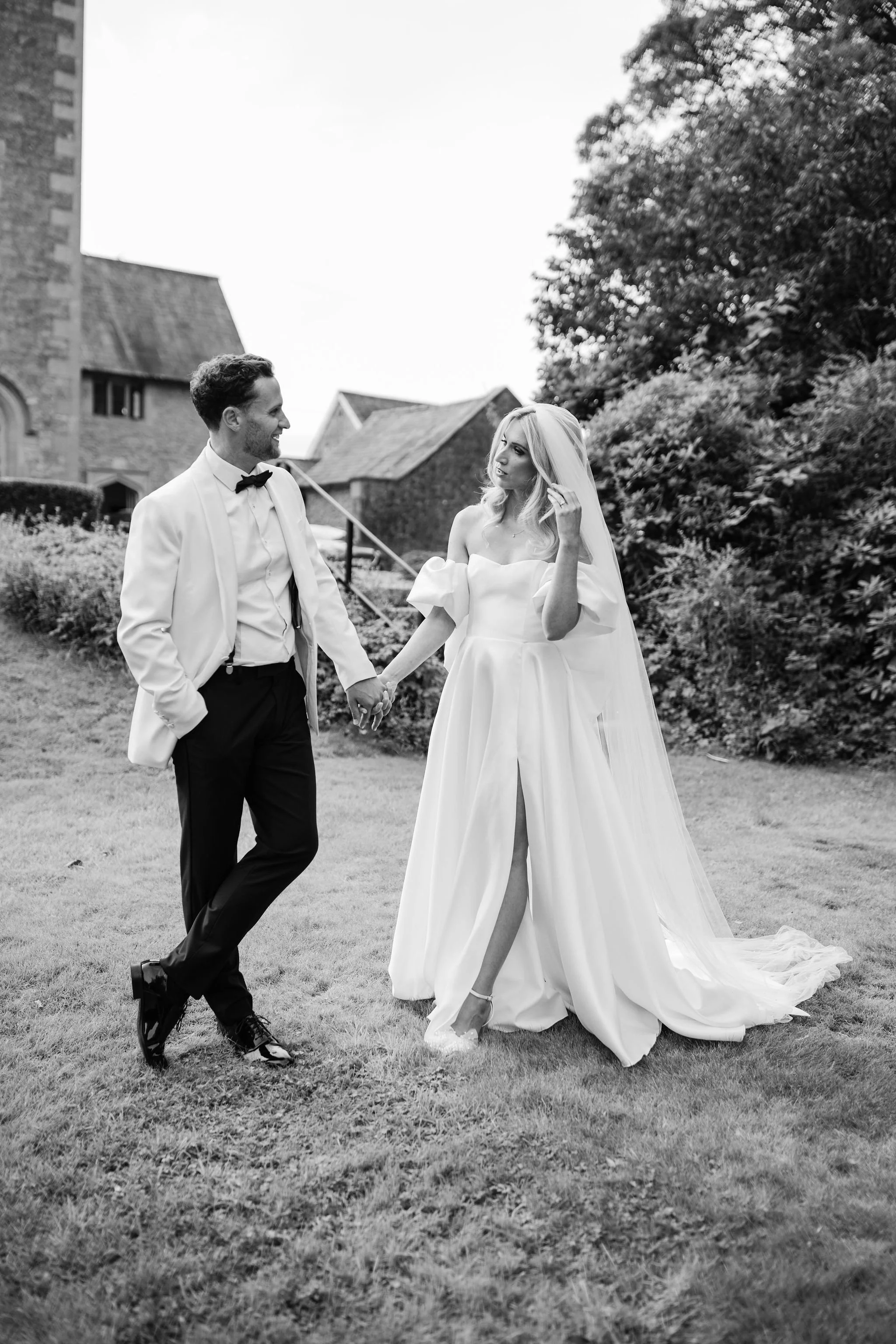 An Intimate Black Tie Wedding at Casterton Grange | Annabel &amp; Tom