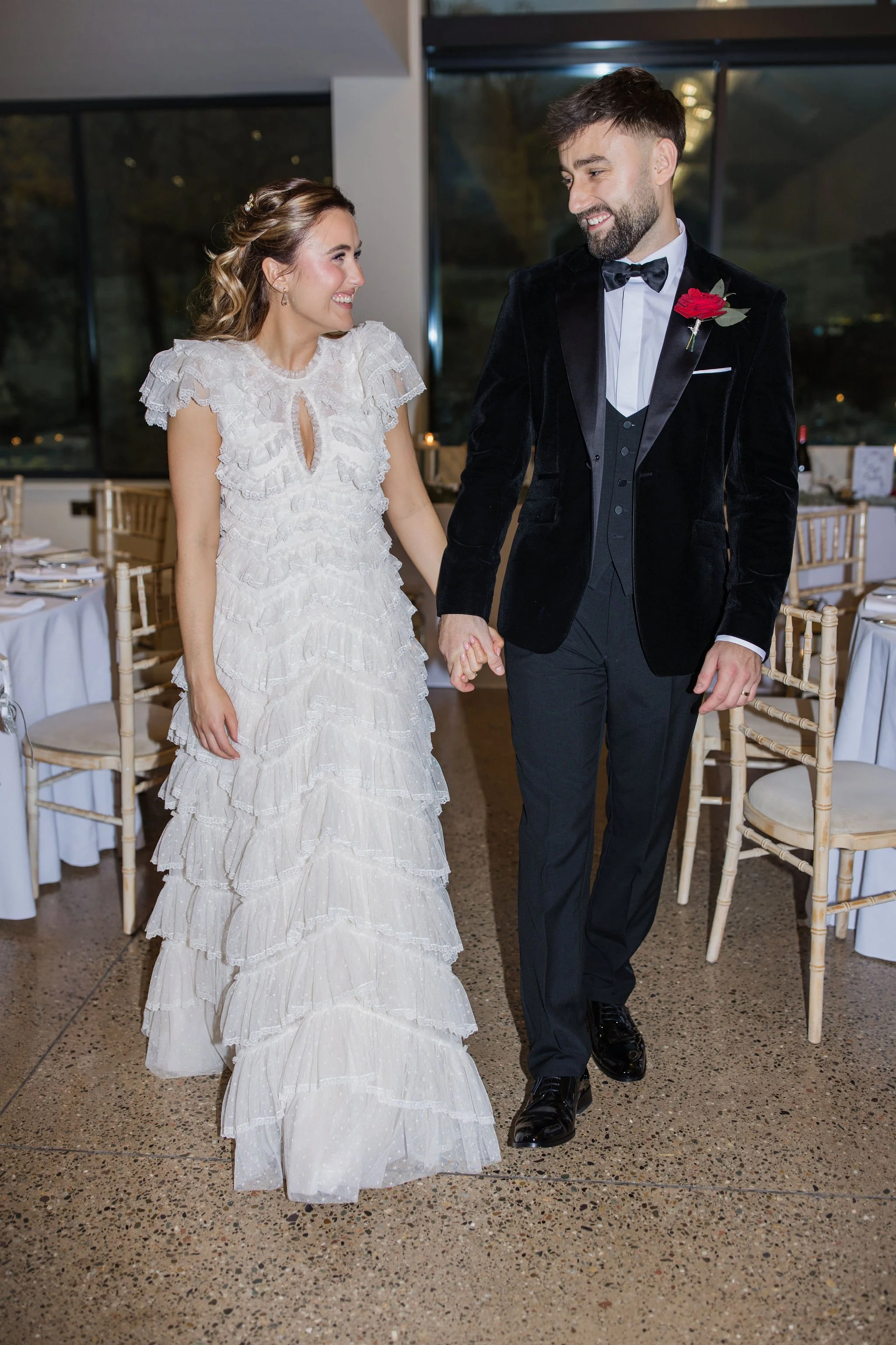 Timeless- authentic-wedding-photography-luxuryfeel-theoldhallely61.jpg