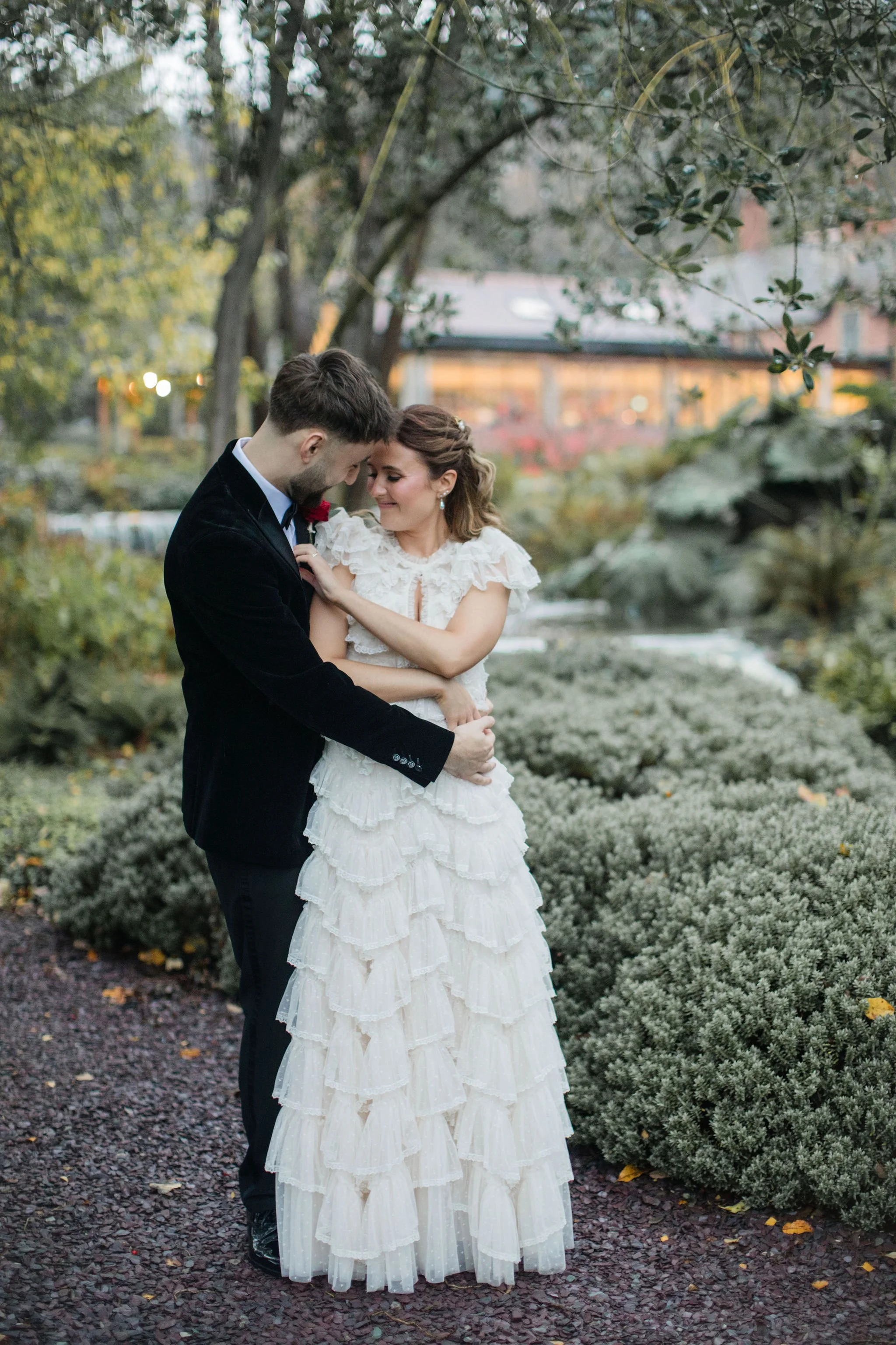 Timeless- authentic-wedding-photography-luxuryfeel-theoldhallely69.jpg