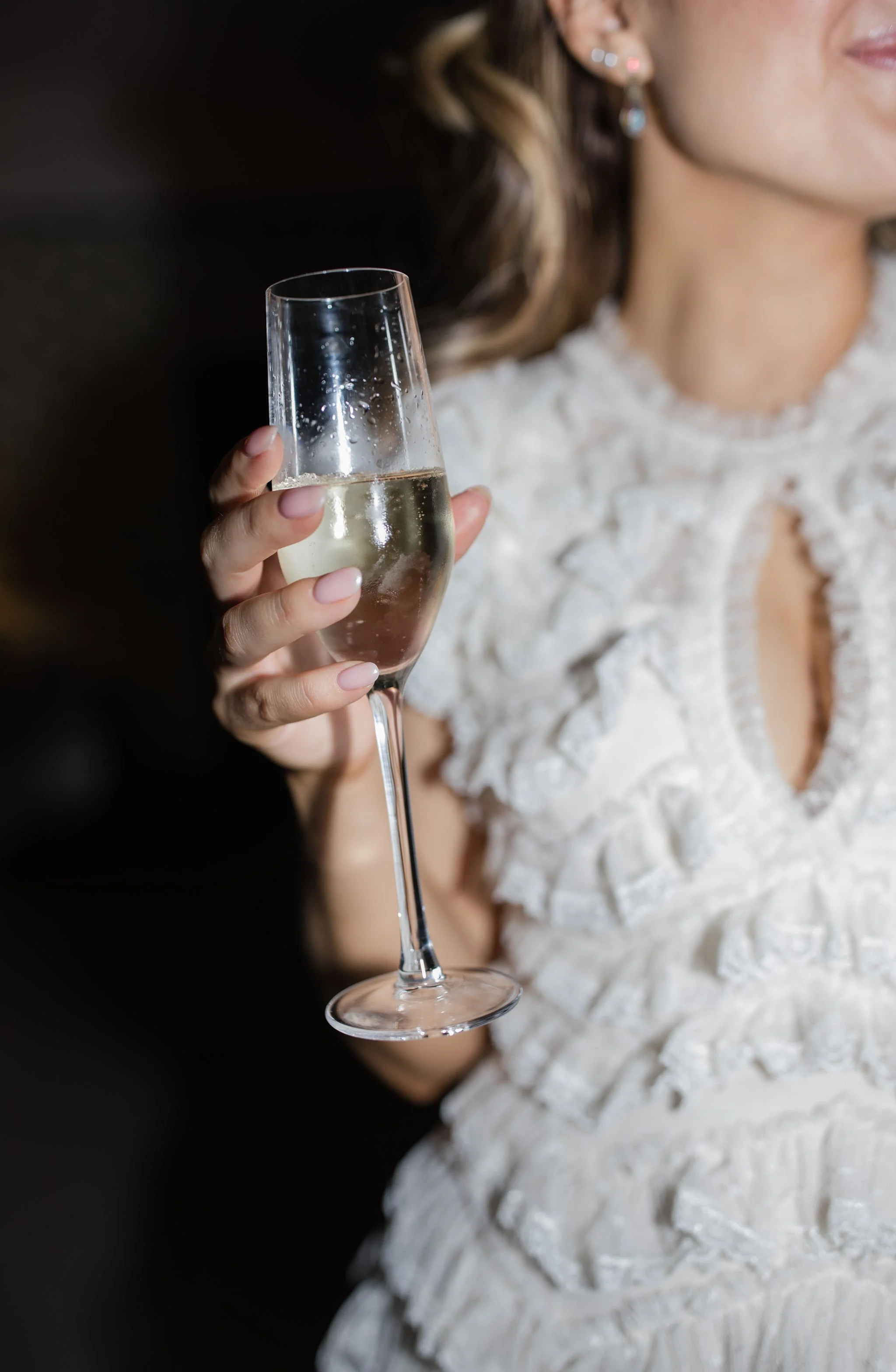 Timeless- authentic-wedding-photography-luxuryfeel-theoldhallely93.jpg