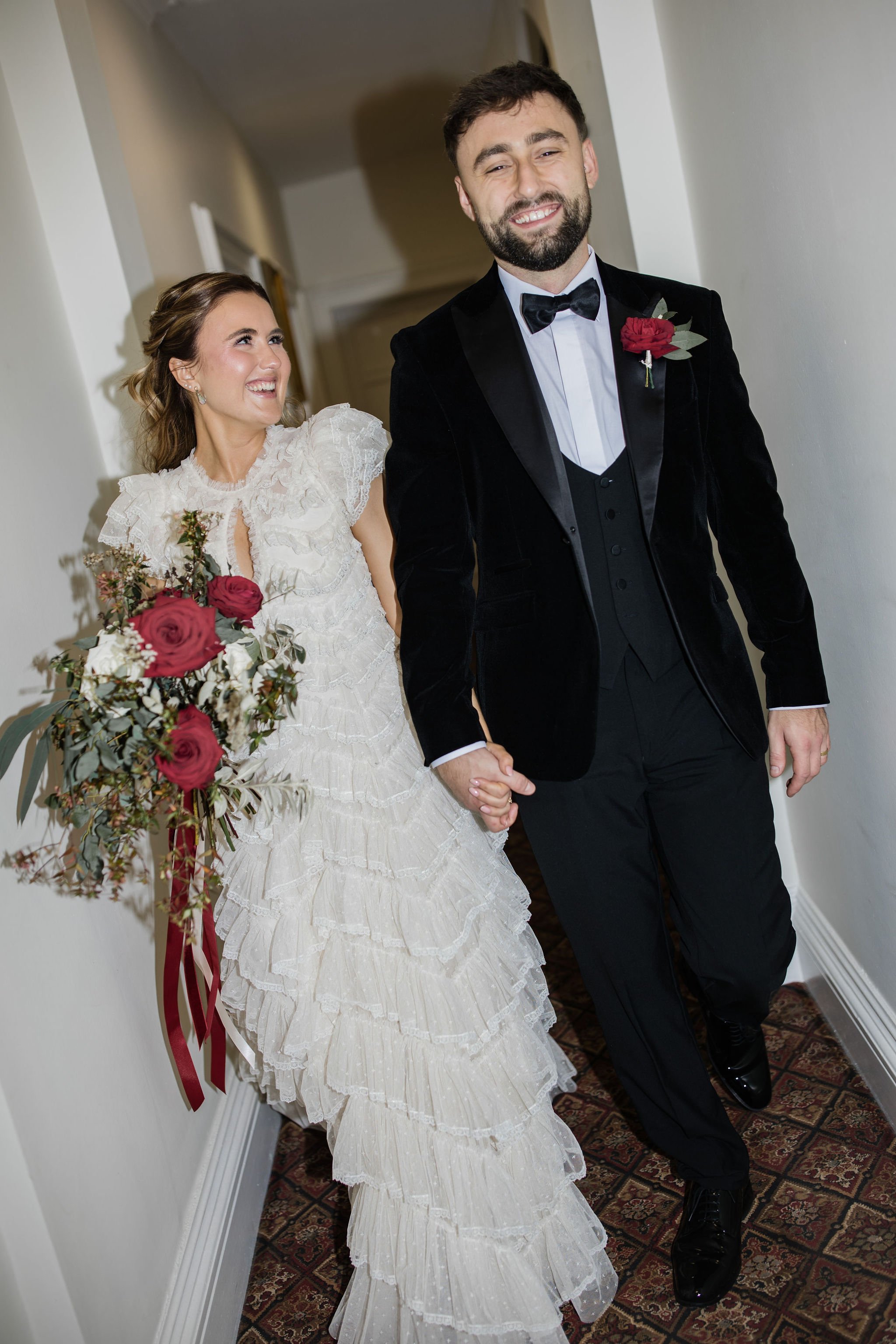 Timeless- authentic-wedding-photography-luxuryfeel-theoldhallely98.jpg