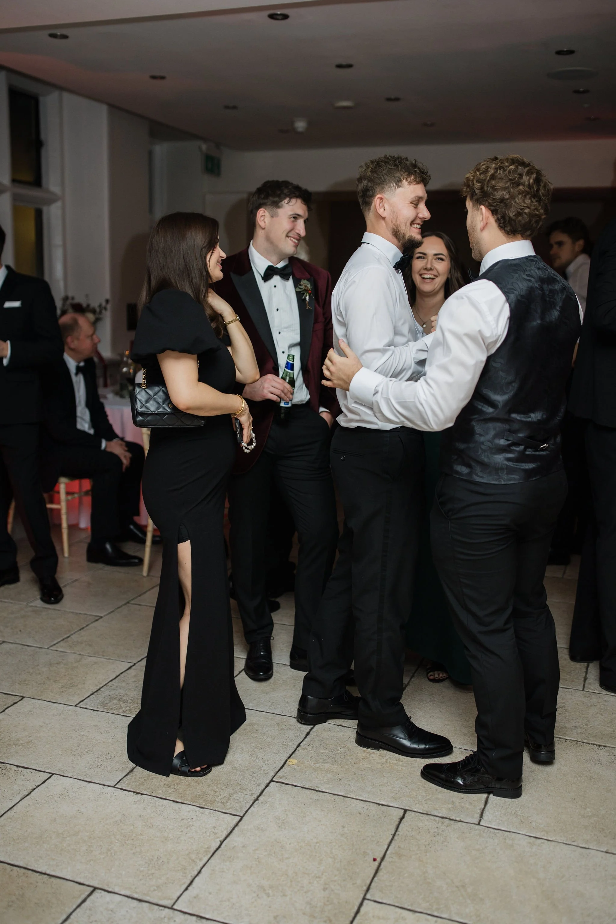 Timeless- authentic-wedding-photography-luxuryfeel-theoldhallely99.jpg