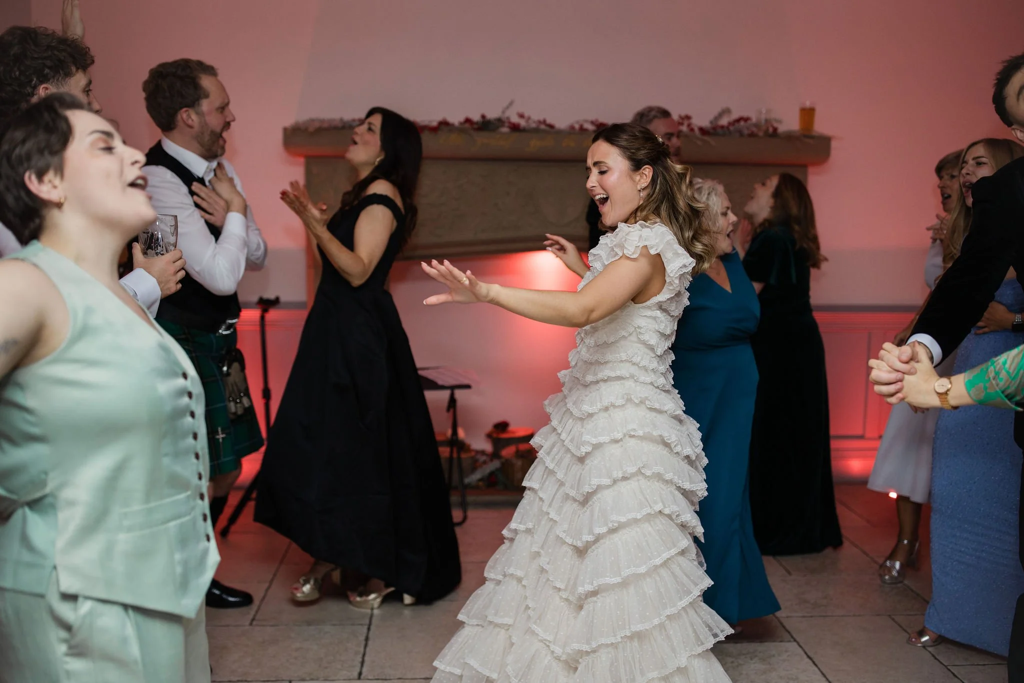 Timeless- authentic-wedding-photography-luxuryfeel-theoldhallely123.jpg