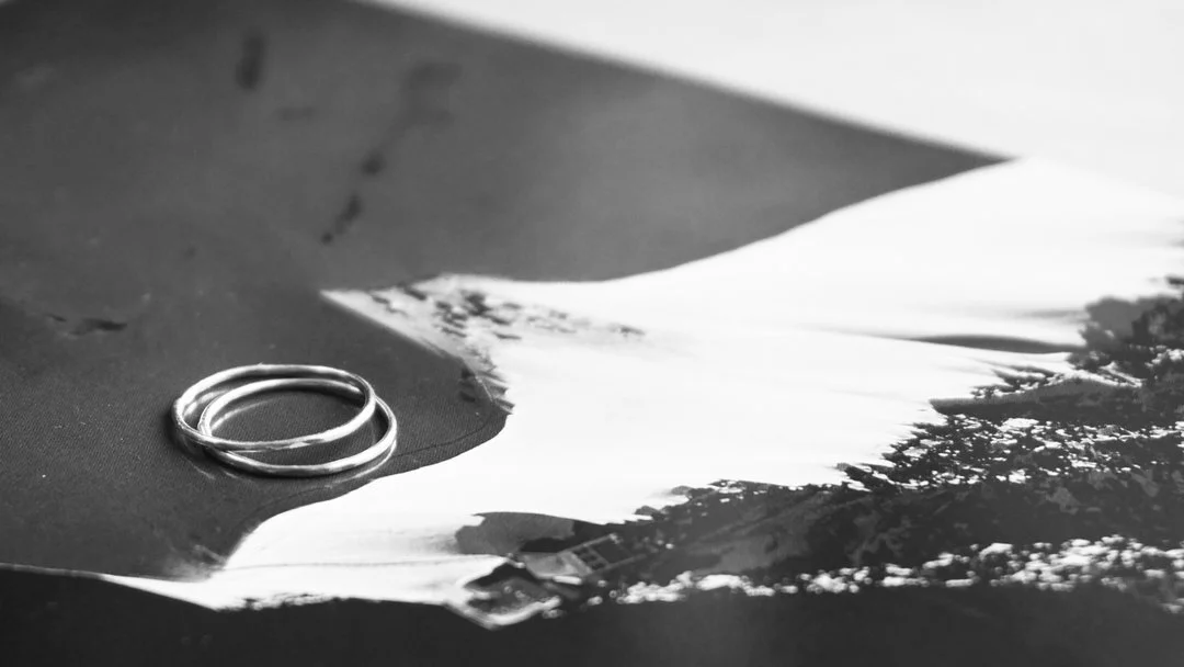 52bw_1080x.jpg
