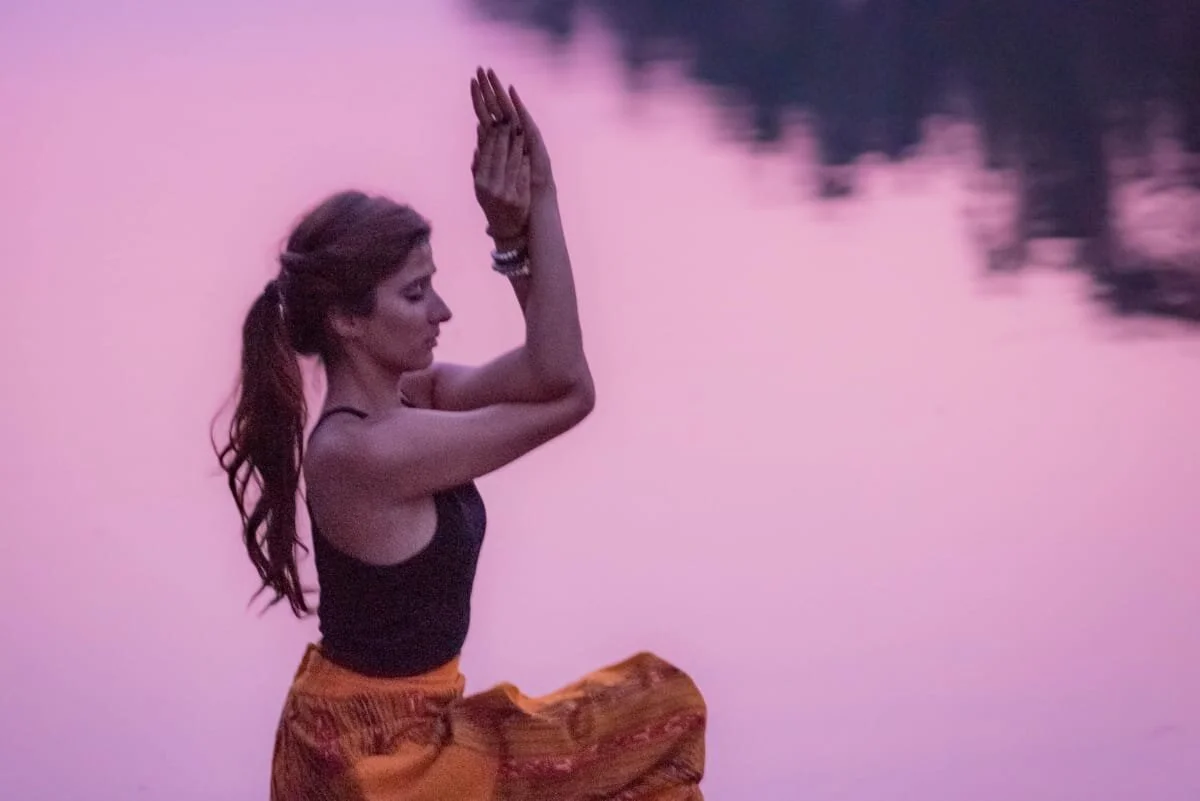 Vinayasa Flow with Lamya