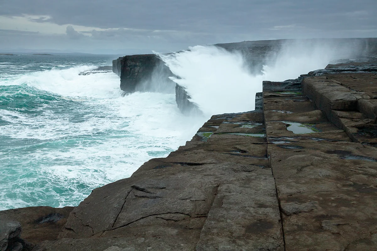 Cliffs and waves on Inis Meáin