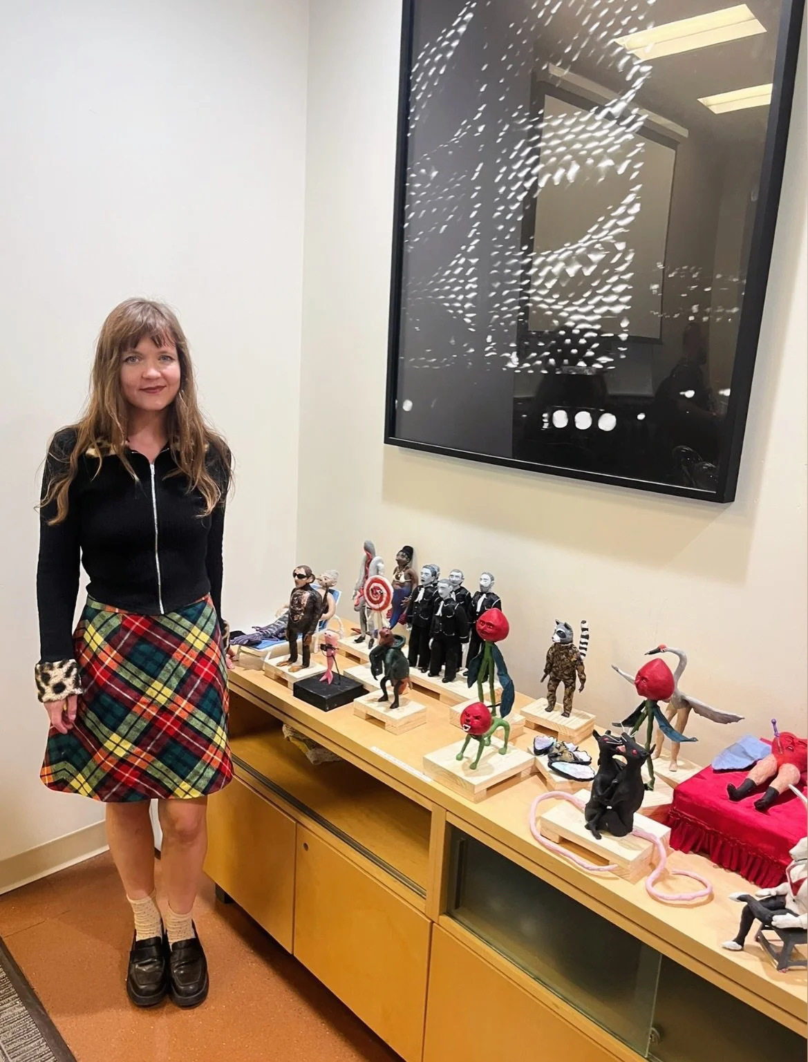 Me and my puppets at the puppet convention yesterday at Cal State LA! First time I exhibited all my fav puppets at once 💫💫💫 Curated by @milesvotek as a part of @eagleconla