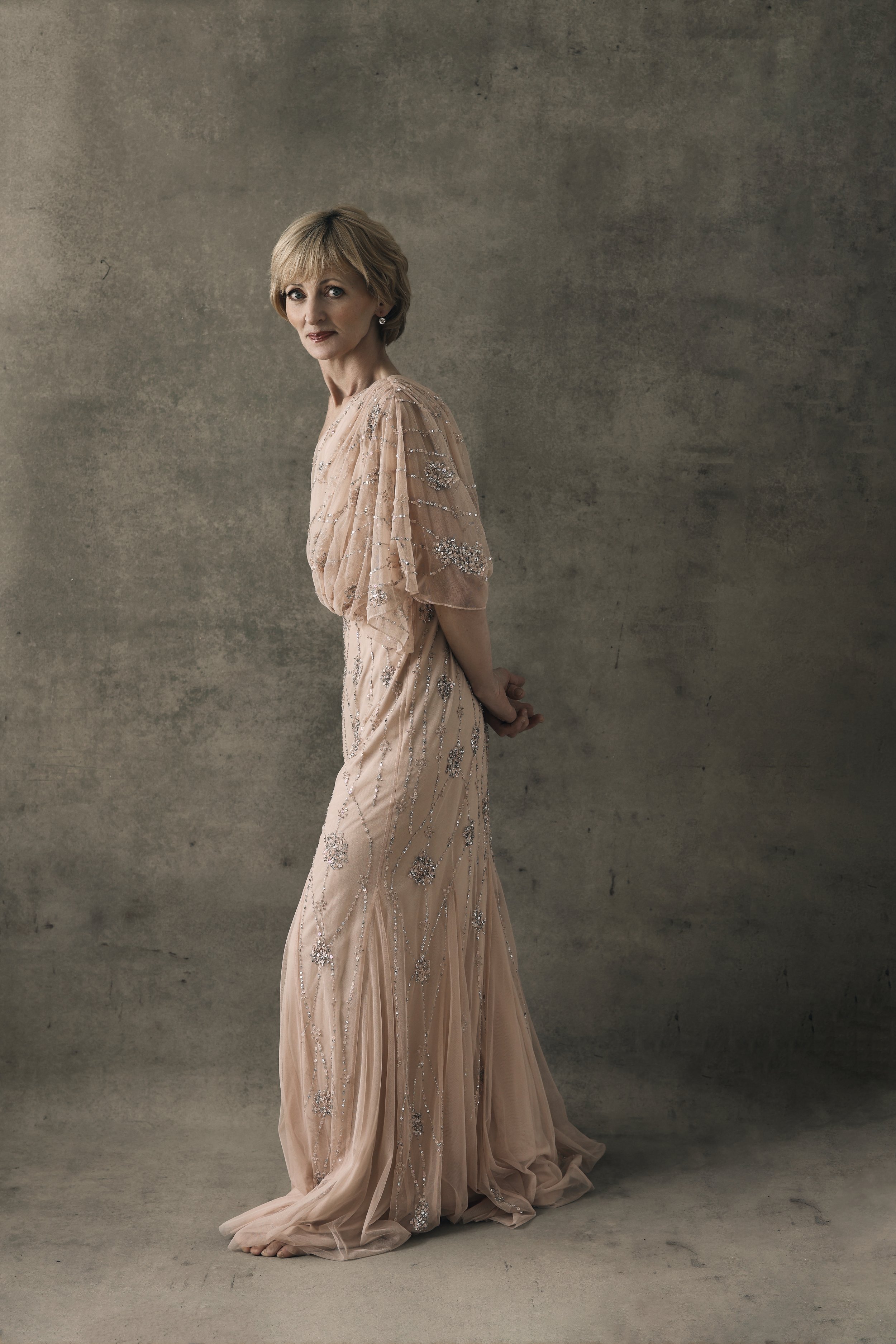fine-art-portrait-pink-gown-nyc.jpg