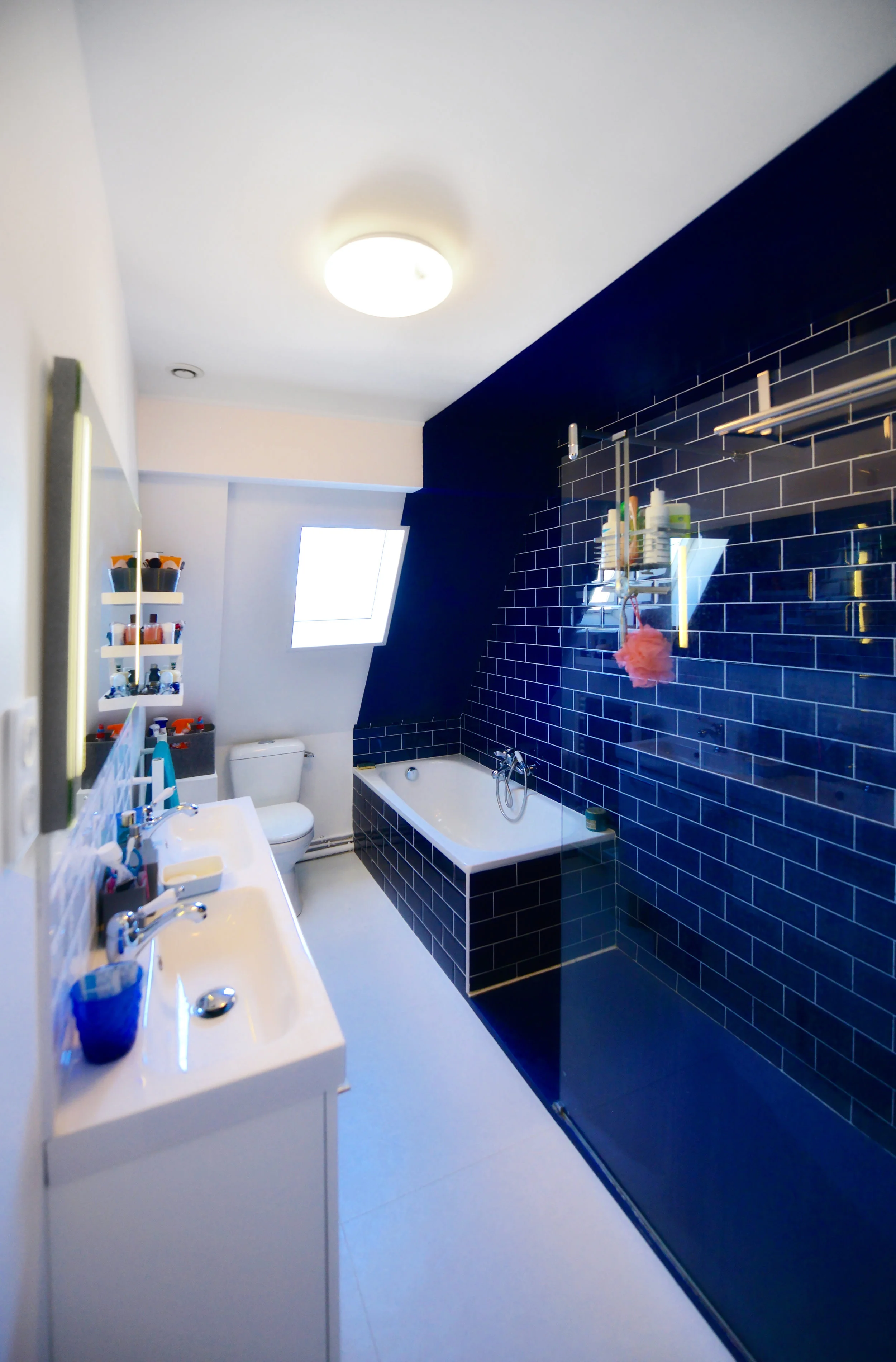 VINCENTSAURA_Interior_architecture_renovation_Nerac_Bathroom.jpg