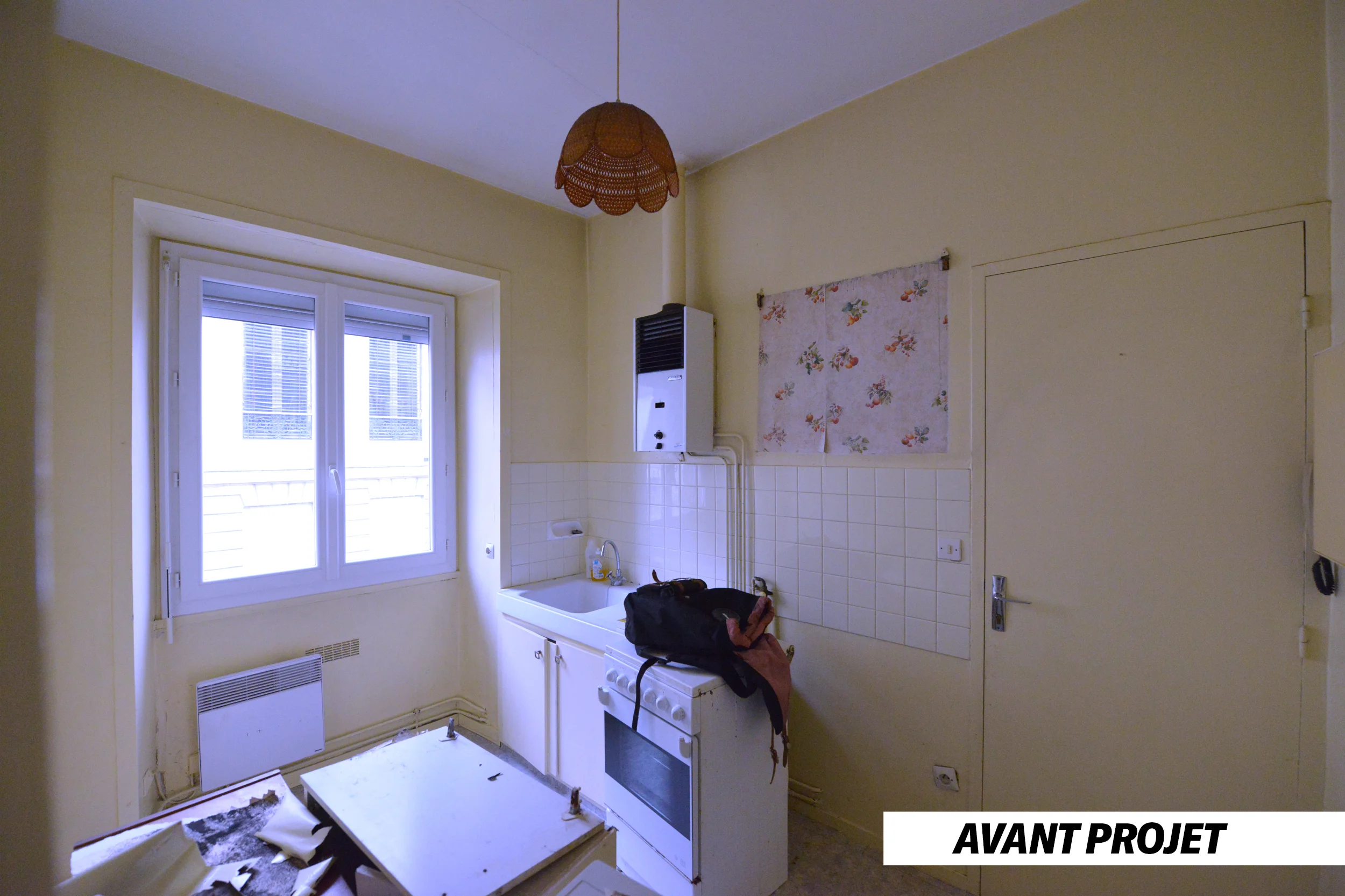 00-KITCHEN-BEFORE-ETIQUETTE.jpg