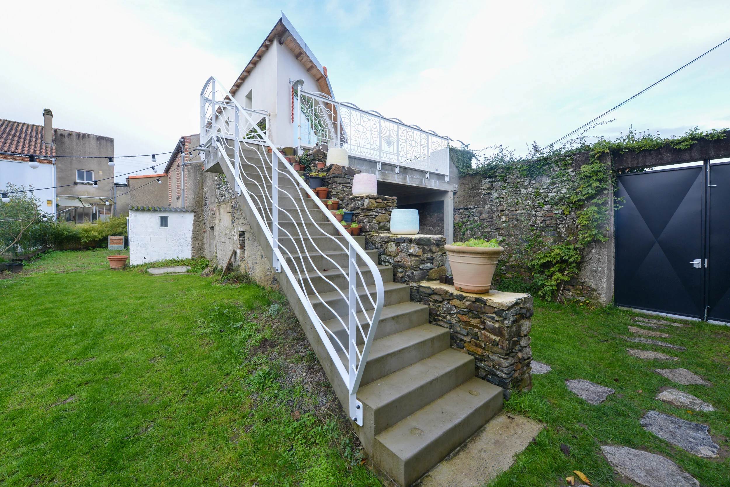 RAW_NANTES-RENO VINCENTSAURA_Interior_architecture_renovation_Bordeaux_FRANCE18.jpg