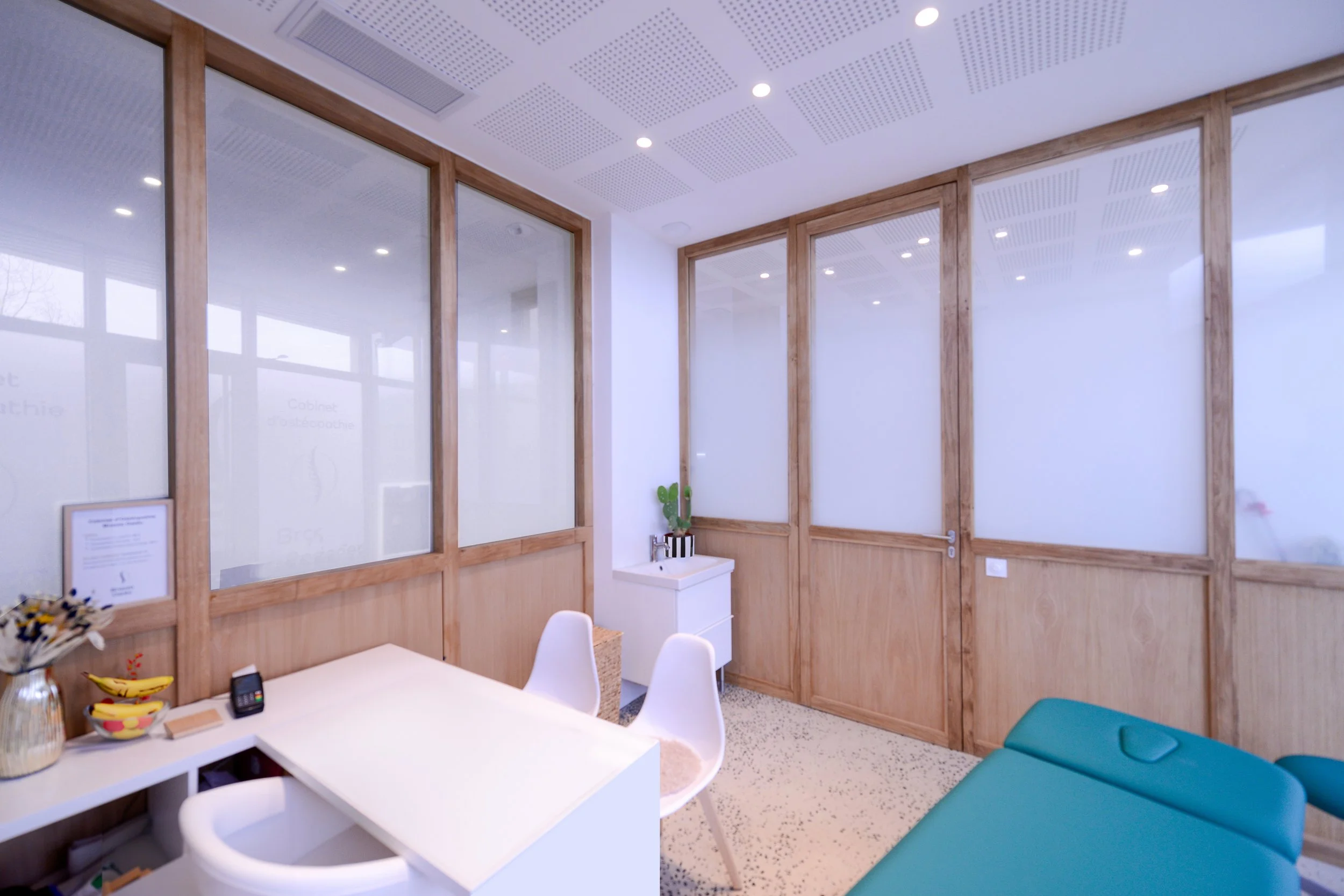CABINETMEDICAL_07.jpg
