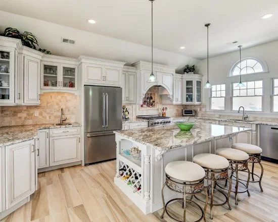 afc1740b0c58b0b1_3566-w550-h440-b0-p0-q87--beach-style-kitchen.jpg