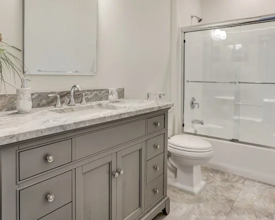 b38152ca0c58b034_6153-w550-h440-b0-p0-q87--beach-style-bathroom.jpg