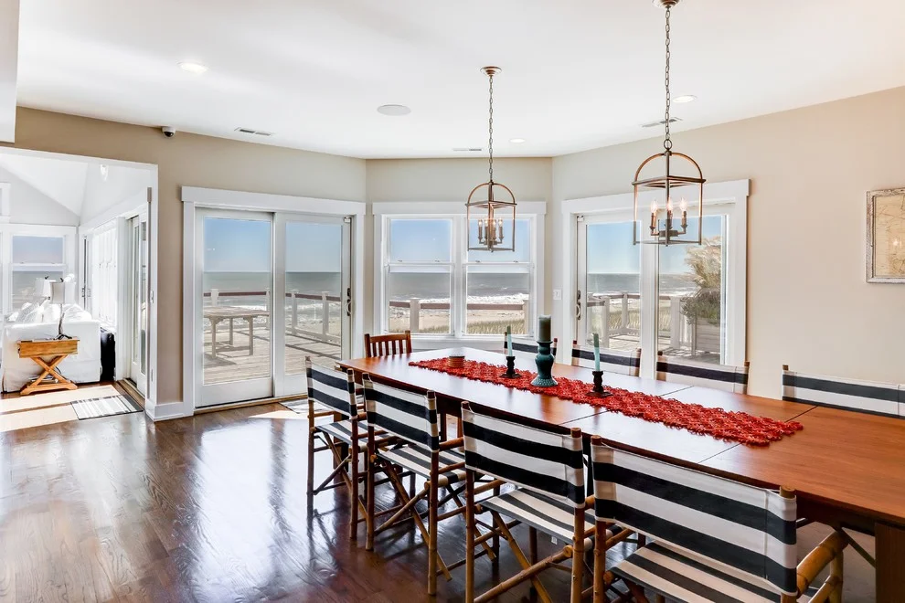 beach-style-dining-room.jpg
