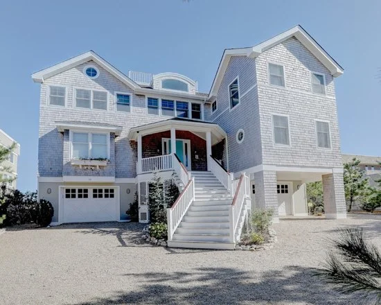 4e512fd80c58a75d_2879-w550-h440-b0-p0-q87--beach-style-exterior.jpg